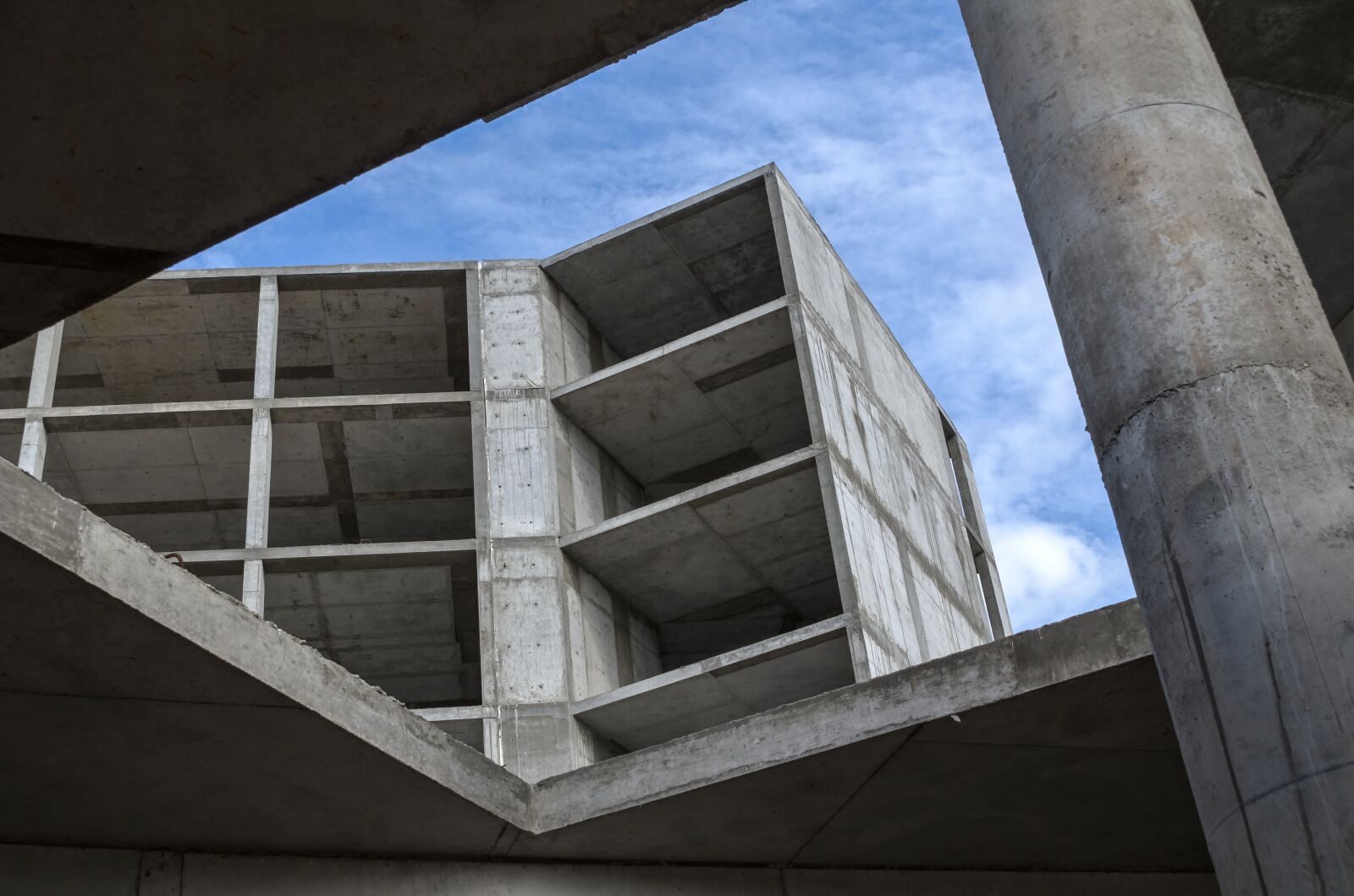 Nikon D7000 sample photo. Buildings, concrete, construction photography