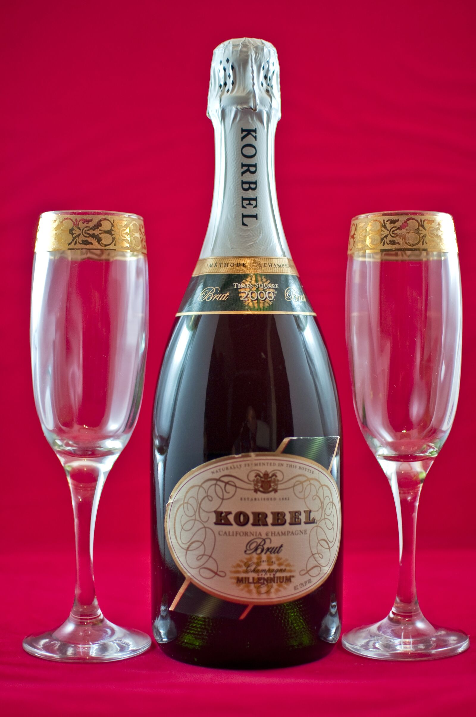 Nikon D90 sample photo. Champagne, celebration, bubbly photography