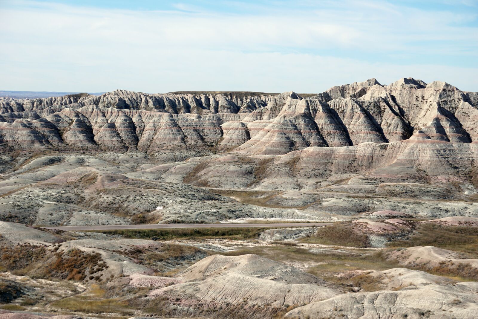 Sony E 55-210mm F4.5-6.3 OSS sample photo. Badlands, badlands national park photography