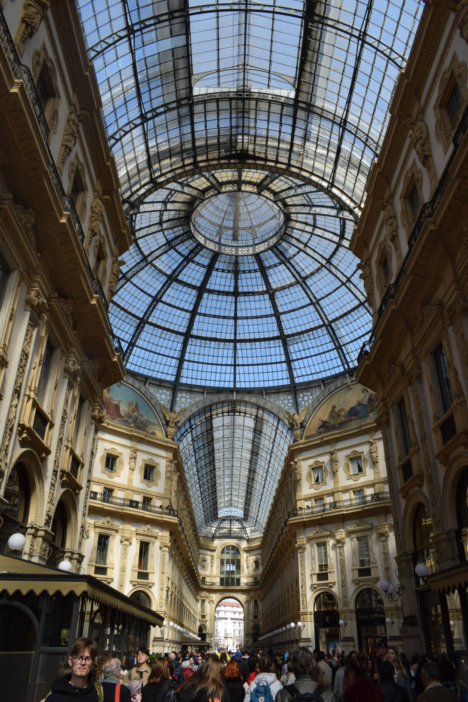 Nikon D3300 sample photo. Milan, vittorio emanuele, gallery photography