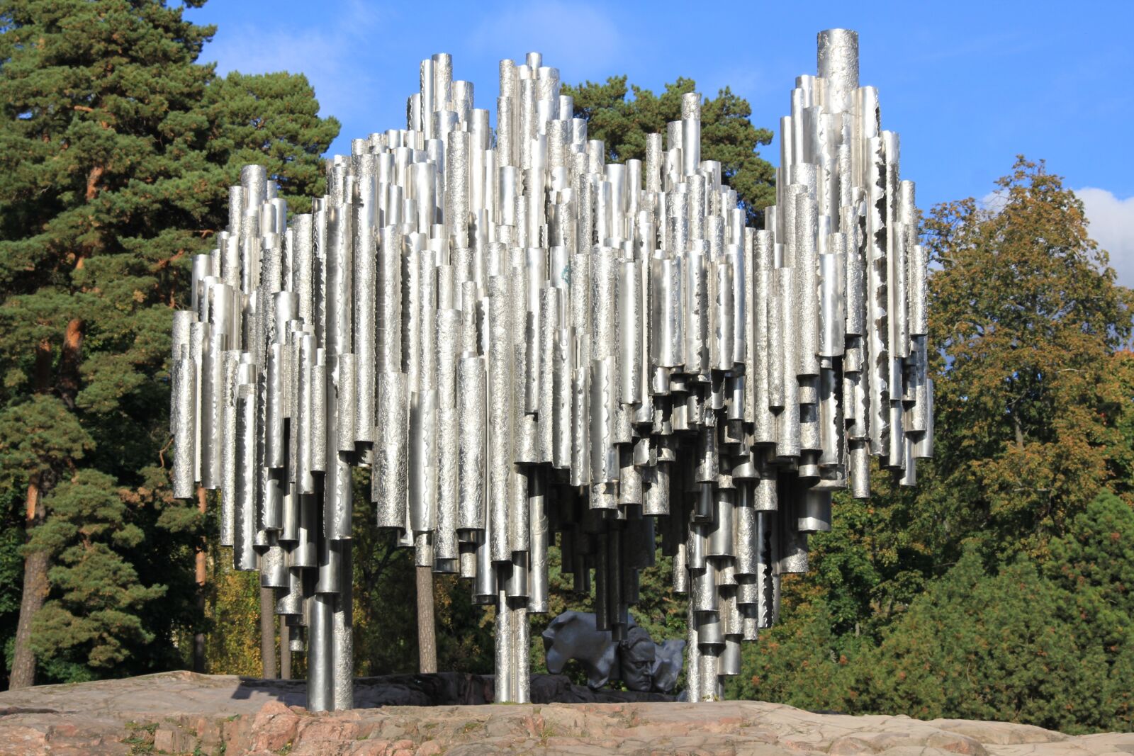 Canon EOS 550D (EOS Rebel T2i / EOS Kiss X4) sample photo. Sibelius, monument, memorial photography