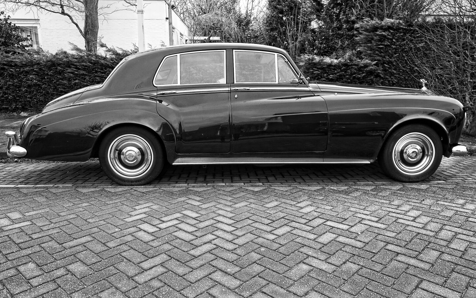 Sony Cyber-shot DSC-RX100 sample photo. Rolls royce, classic rolls photography