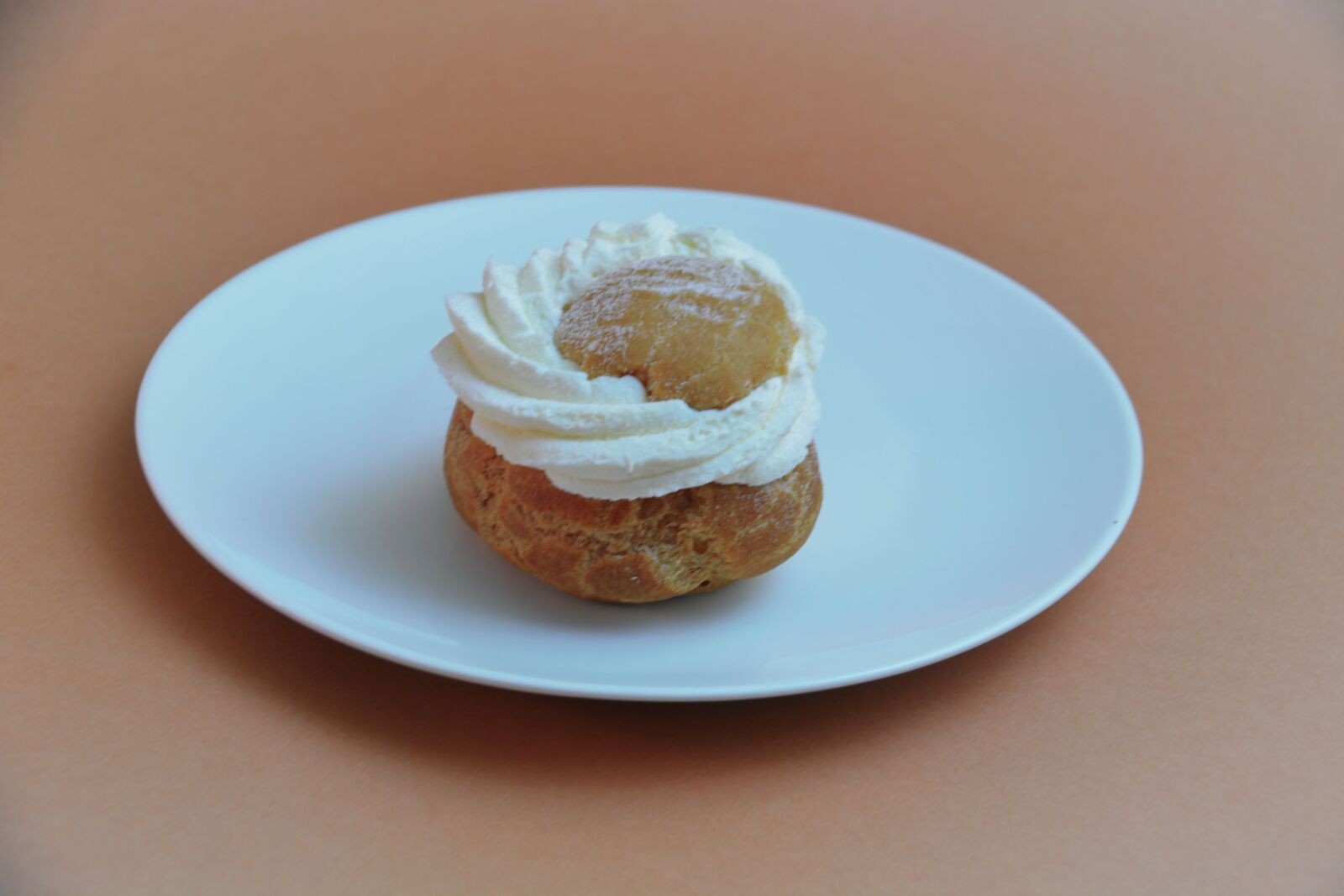Nikon D5200 sample photo. Alimentation, chantilly, chou, dessert photography