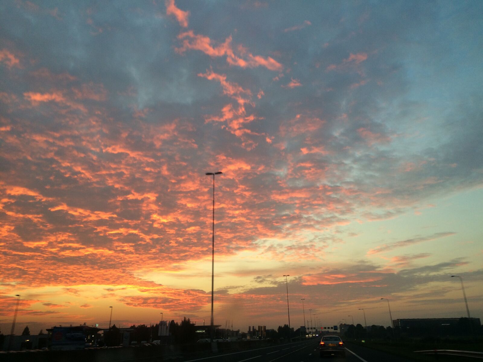 iPhone 5s back camera 4.15mm f/2.2 sample photo. Sunset, cloud, sky photography