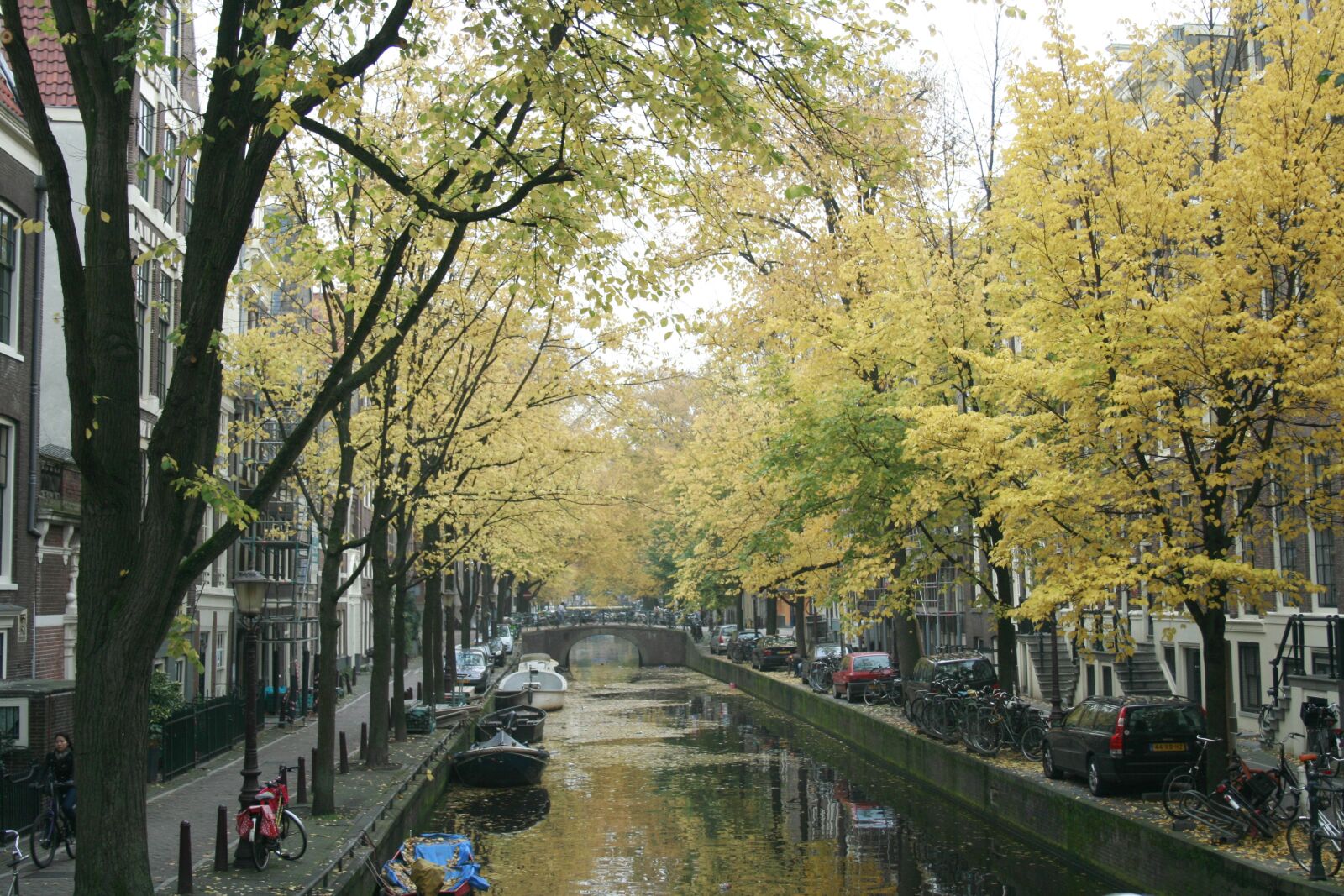 Canon EOS 400D (EOS Digital Rebel XTi / EOS Kiss Digital X) sample photo. Amsterdam, water canal, canal photography