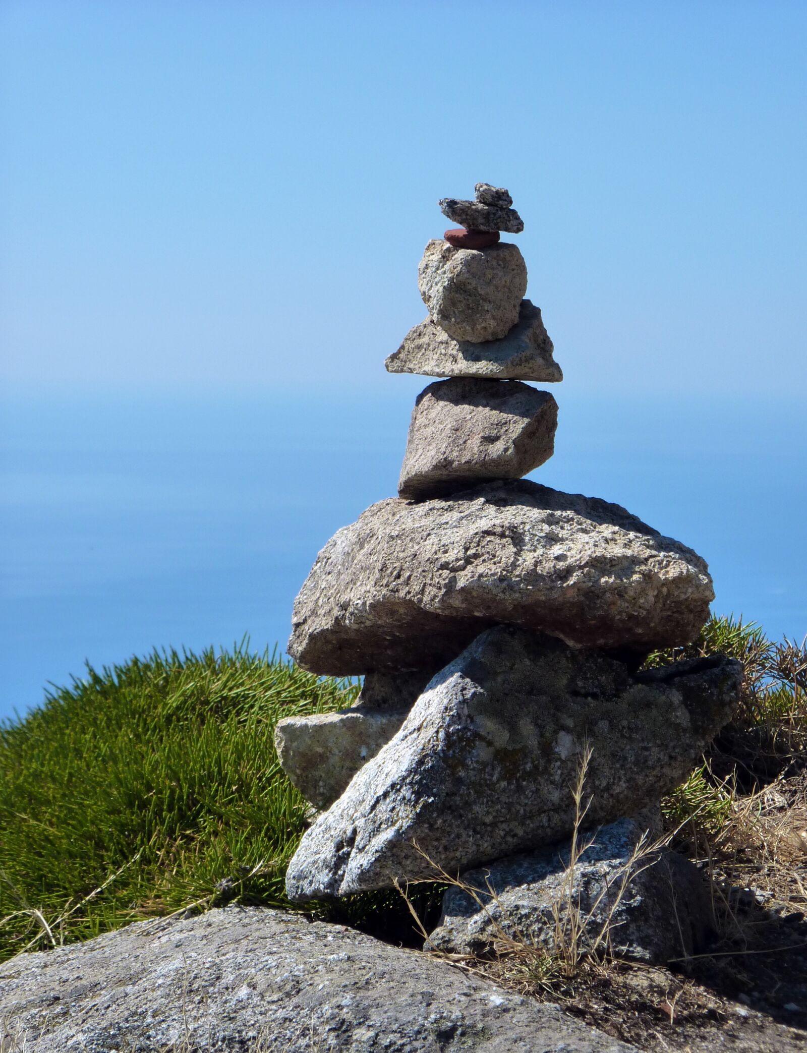 Panasonic Lumix DMC-ZS1 (Lumix DMC-TZ6) sample photo. Relaxation, rest, stones photography