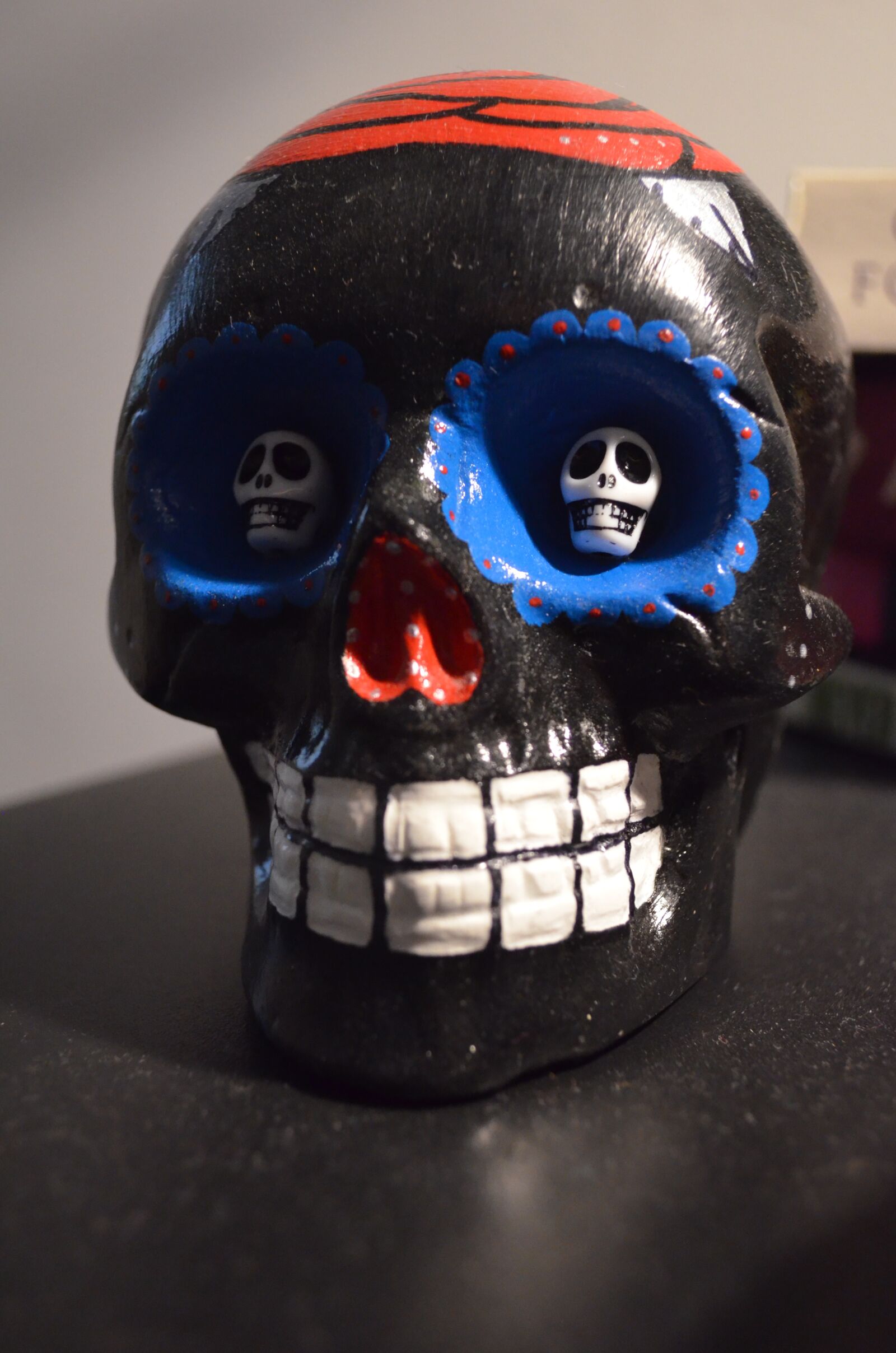 Nikon D5100 sample photo. Catrina, deco, skeleton photography
