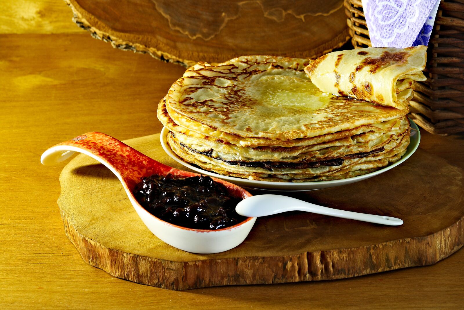 Canon EOS 1000D (EOS Digital Rebel XS / EOS Kiss F) sample photo. Fritters, village pancakes, delicious photography