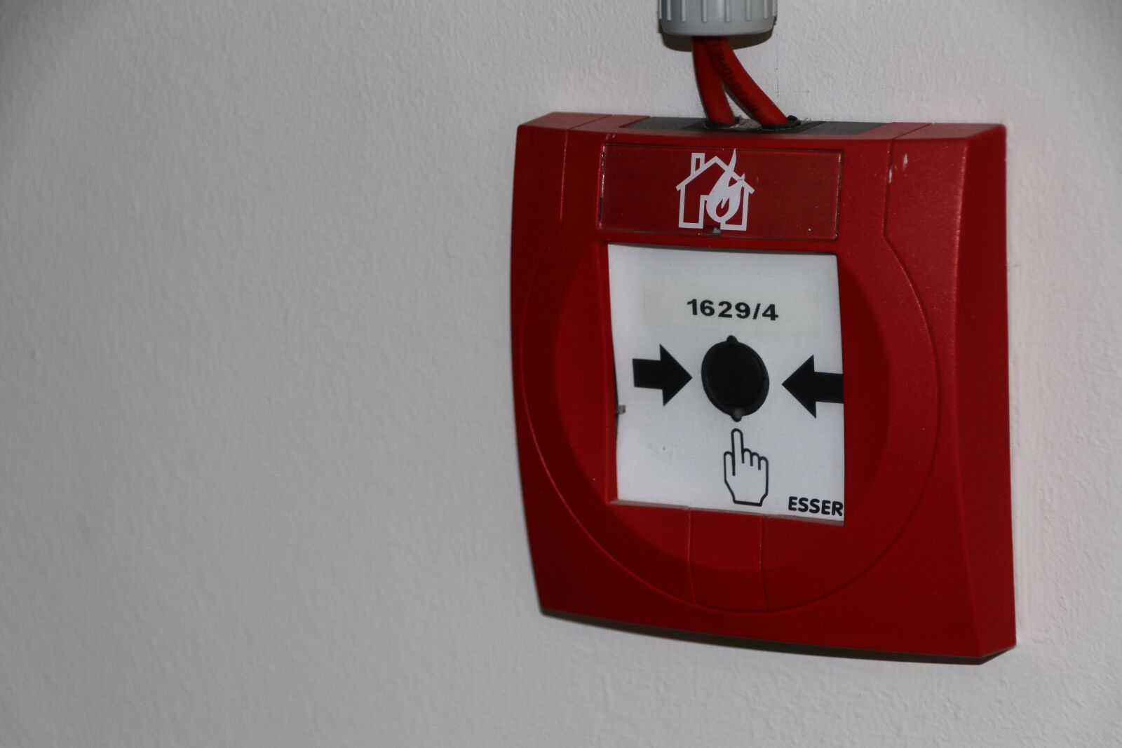 Canon EOS 80D sample photo. Fire detector, security, fire photography