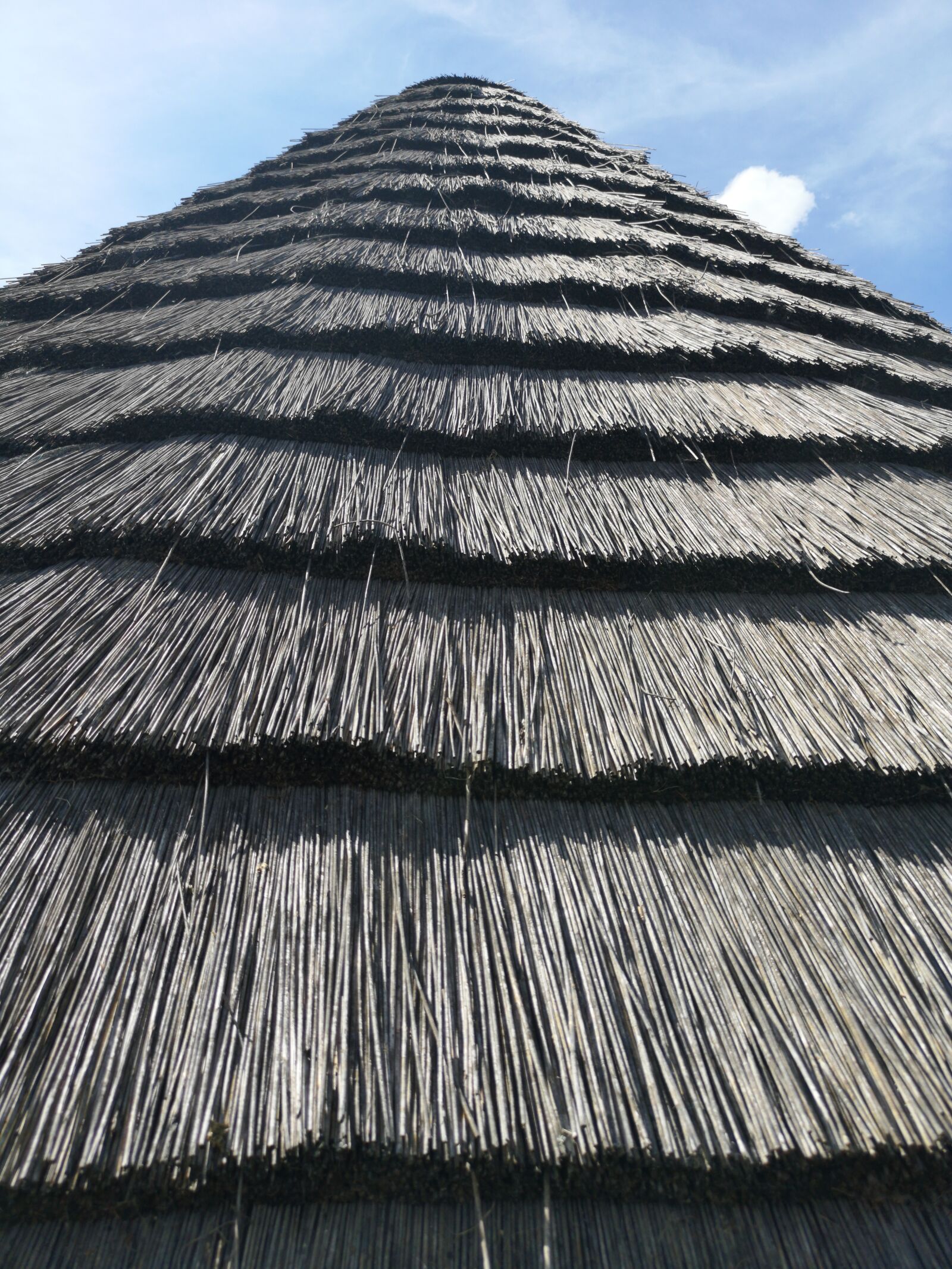 HUAWEI CLT-L09 sample photo. Straw, roof, triangle photography