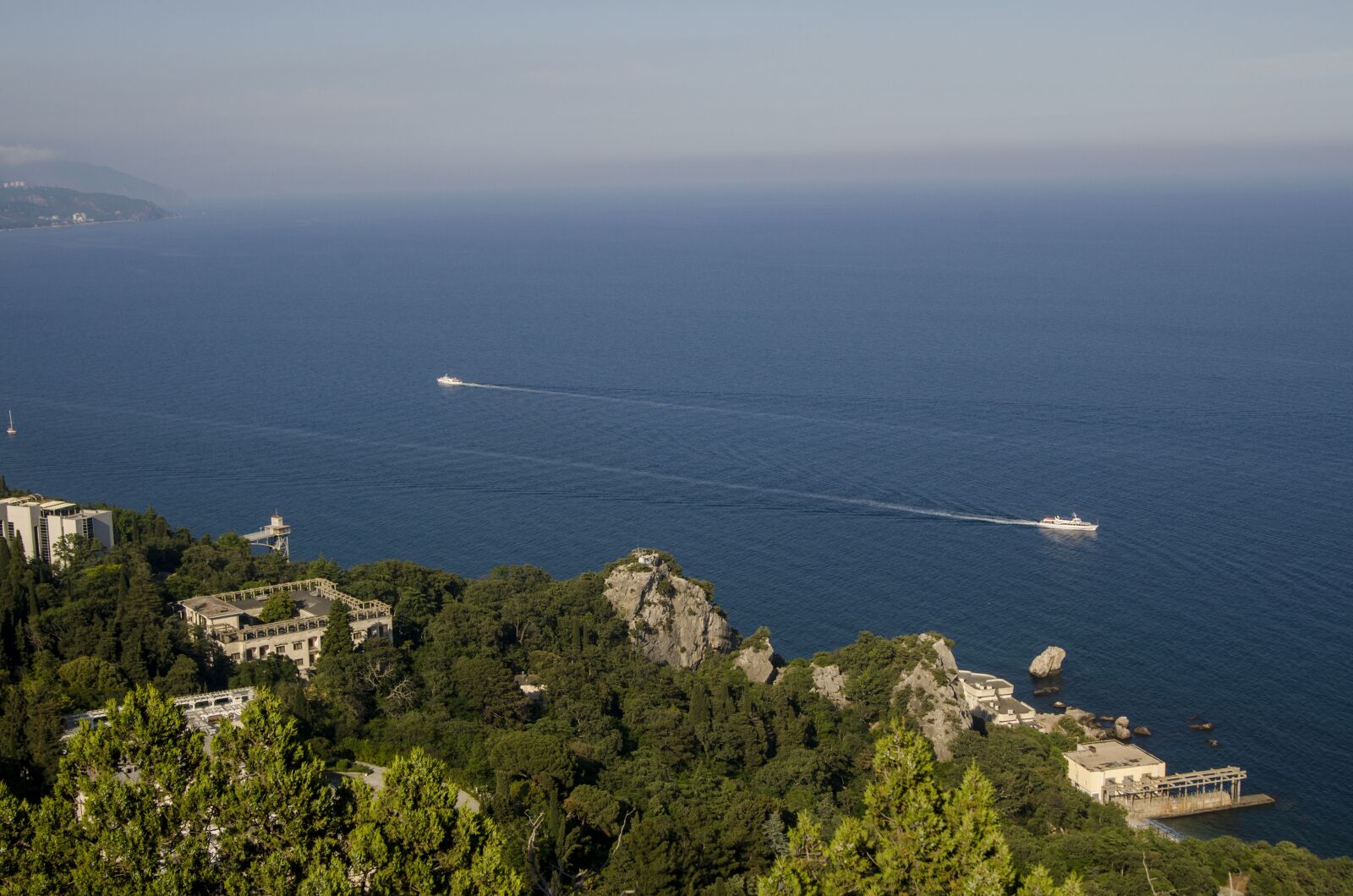 Nikon D7000 sample photo. Crimea, sea, horizon photography