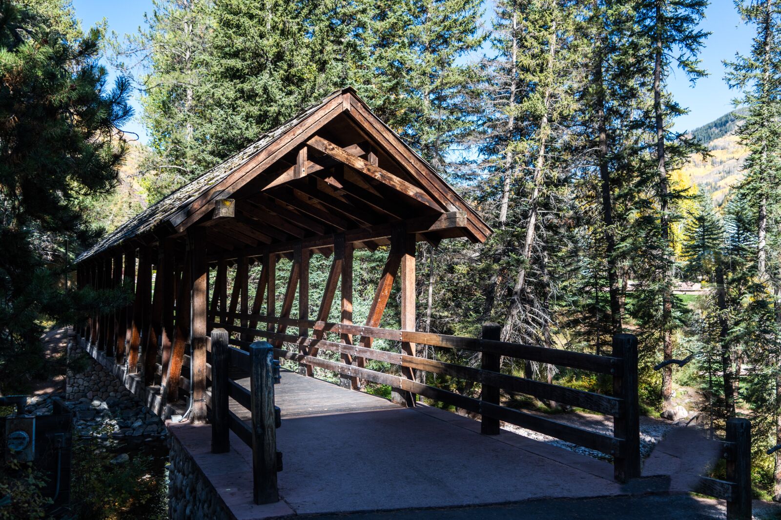 Sony a7R II + Sony FE 24-240mm F3.5-6.3 OSS sample photo. Covered bridge, nature, landscape photography