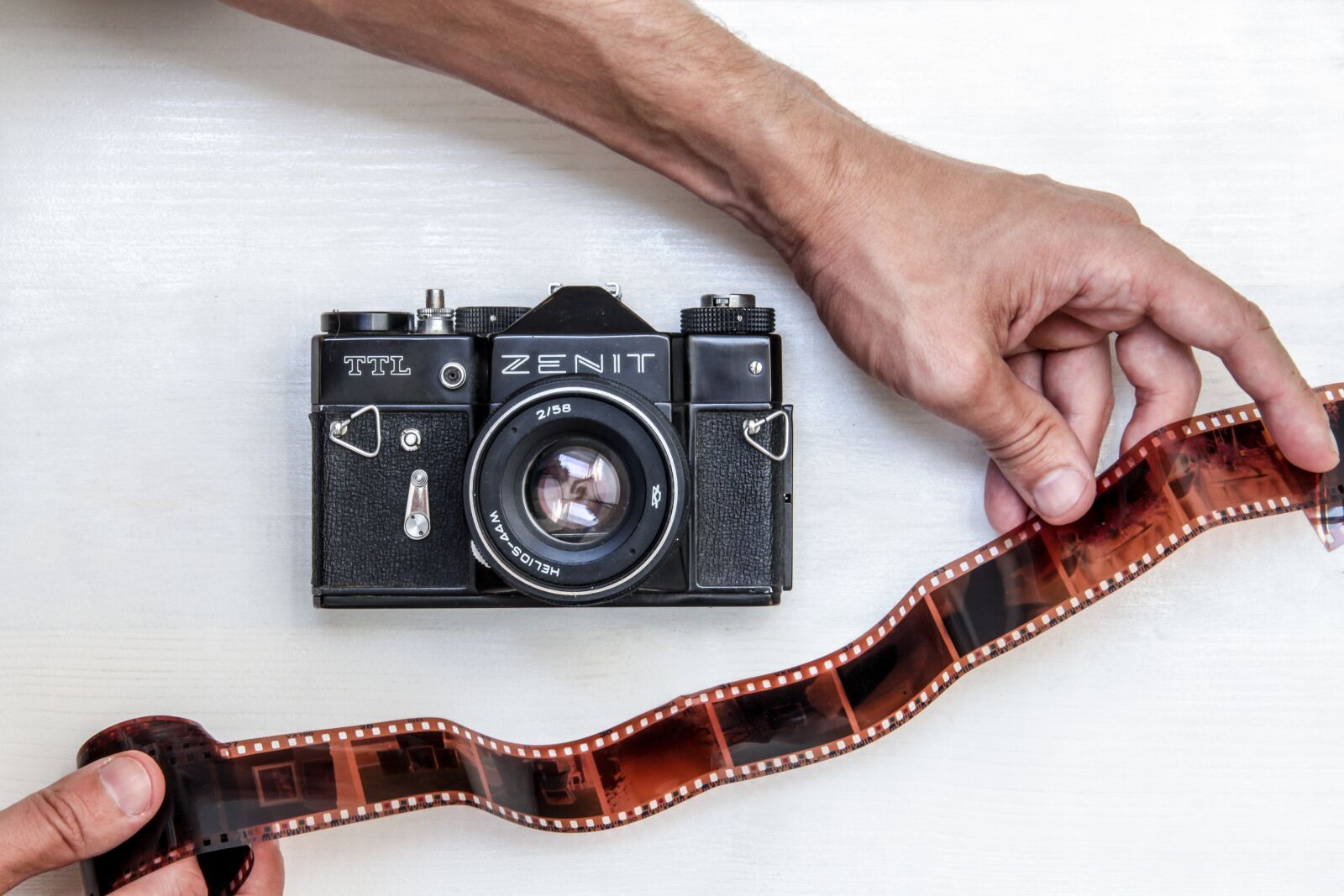 Canon EOS 700D (EOS Rebel T5i / EOS Kiss X7i) sample photo. Antique, camera, classic photography