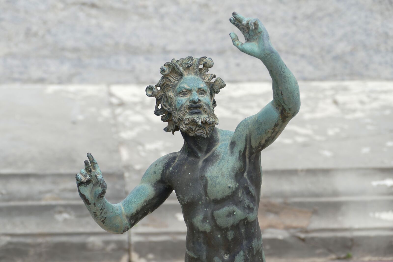 Panasonic Lumix DMC-FZ1000 sample photo. Pompeii, italy, naples photography