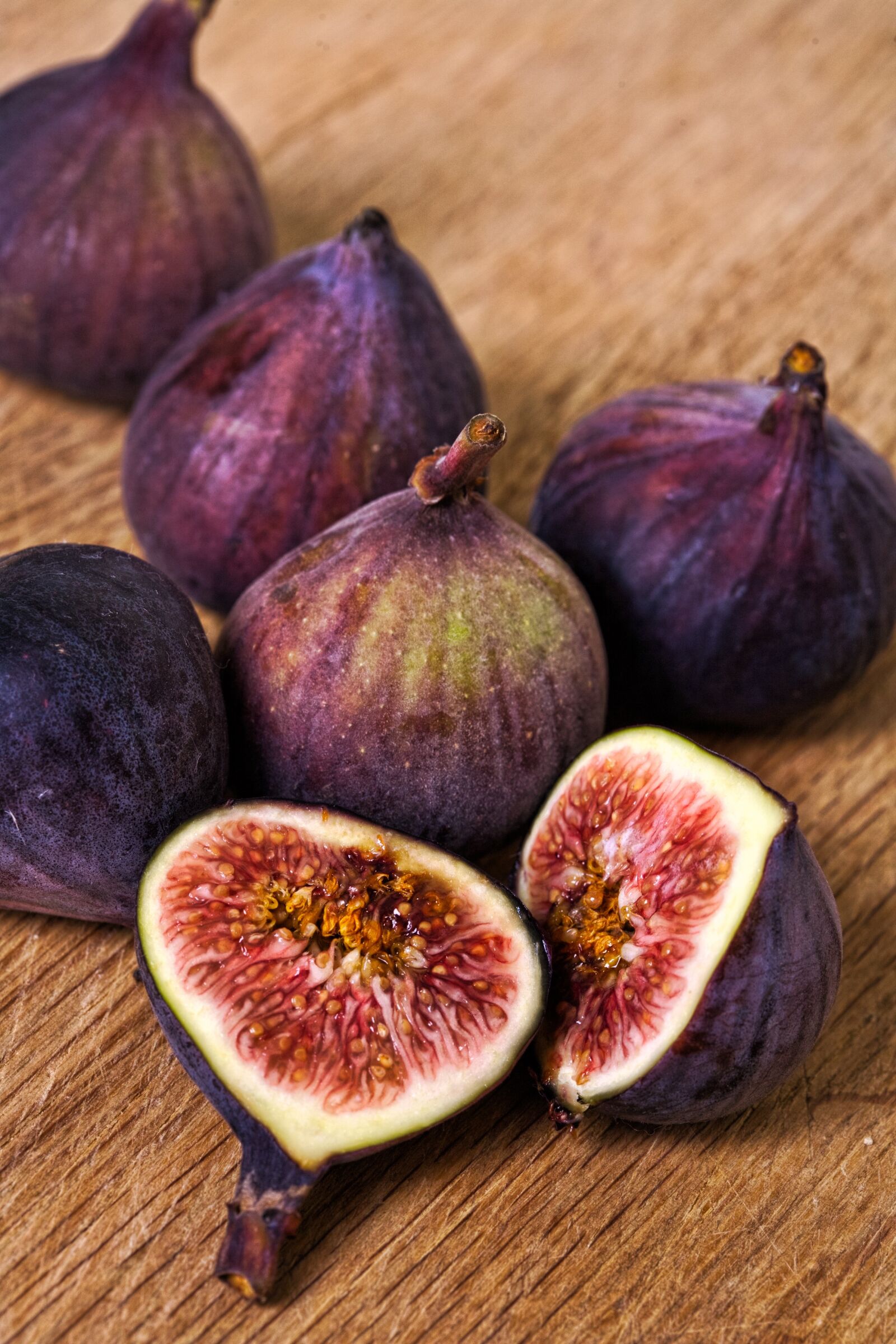 Canon EOS 5D sample photo. Fresh, figs, food photography