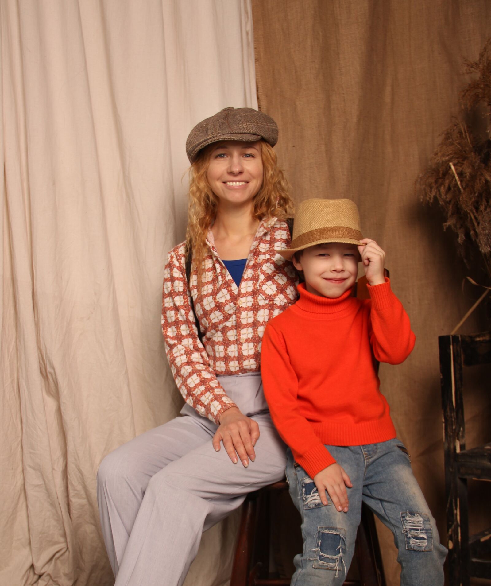 Canon EOS 600D (Rebel EOS T3i / EOS Kiss X5) sample photo. Family, family portrait, son photography