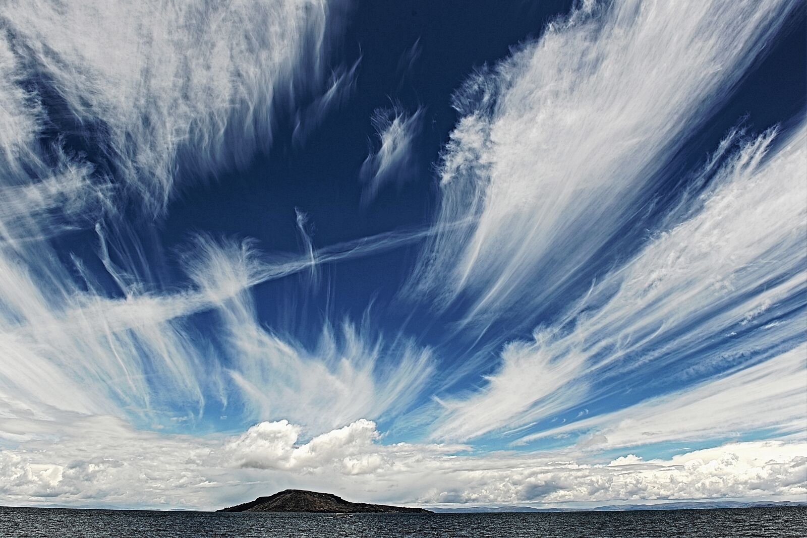 Nikon D3X sample photo. Peru, taquile, titicaca photography