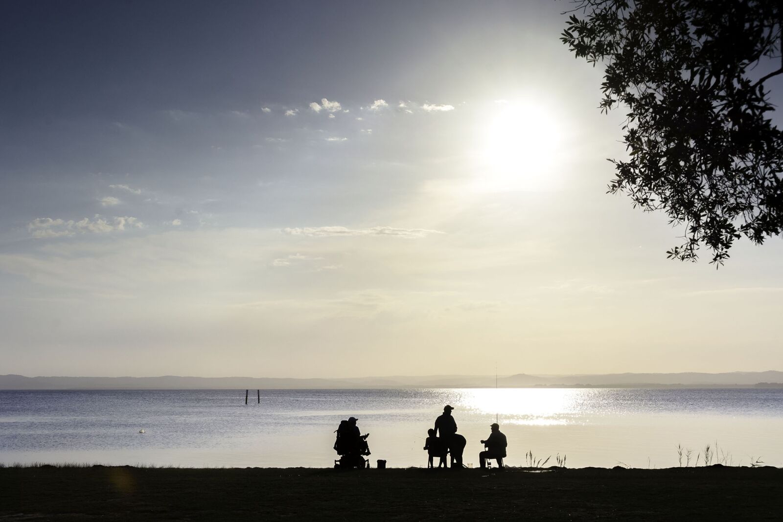 Nikon D7100 sample photo. Fishing, lake, family photography