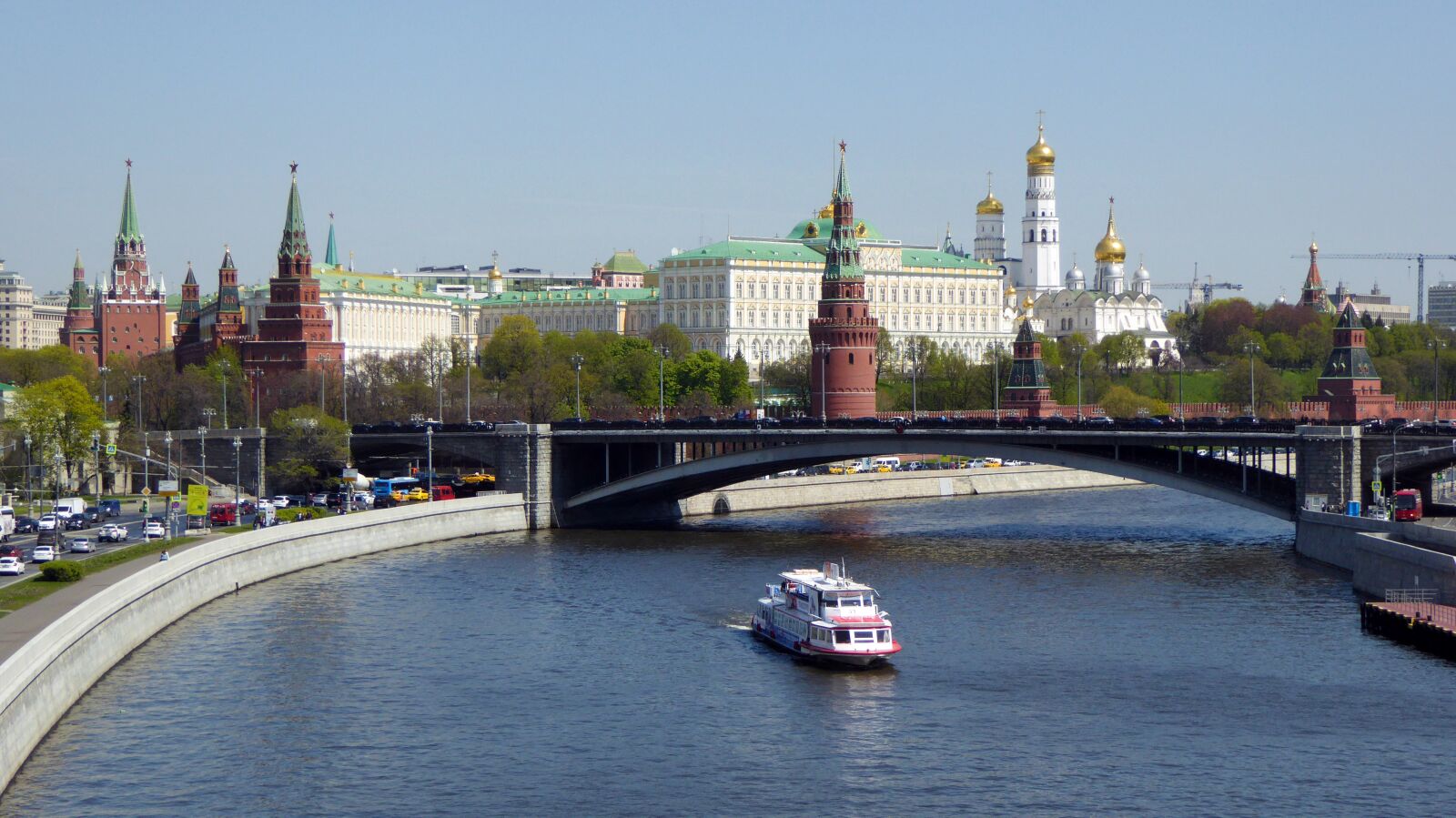 Panasonic DMC-TZ61 sample photo. Moscow, kremlin, river cruise photography