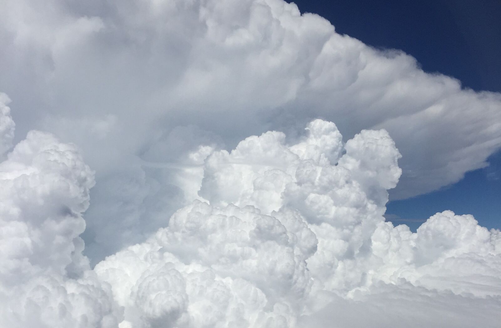 Apple iPhone 6 sample photo. Clouds, weather, front photography