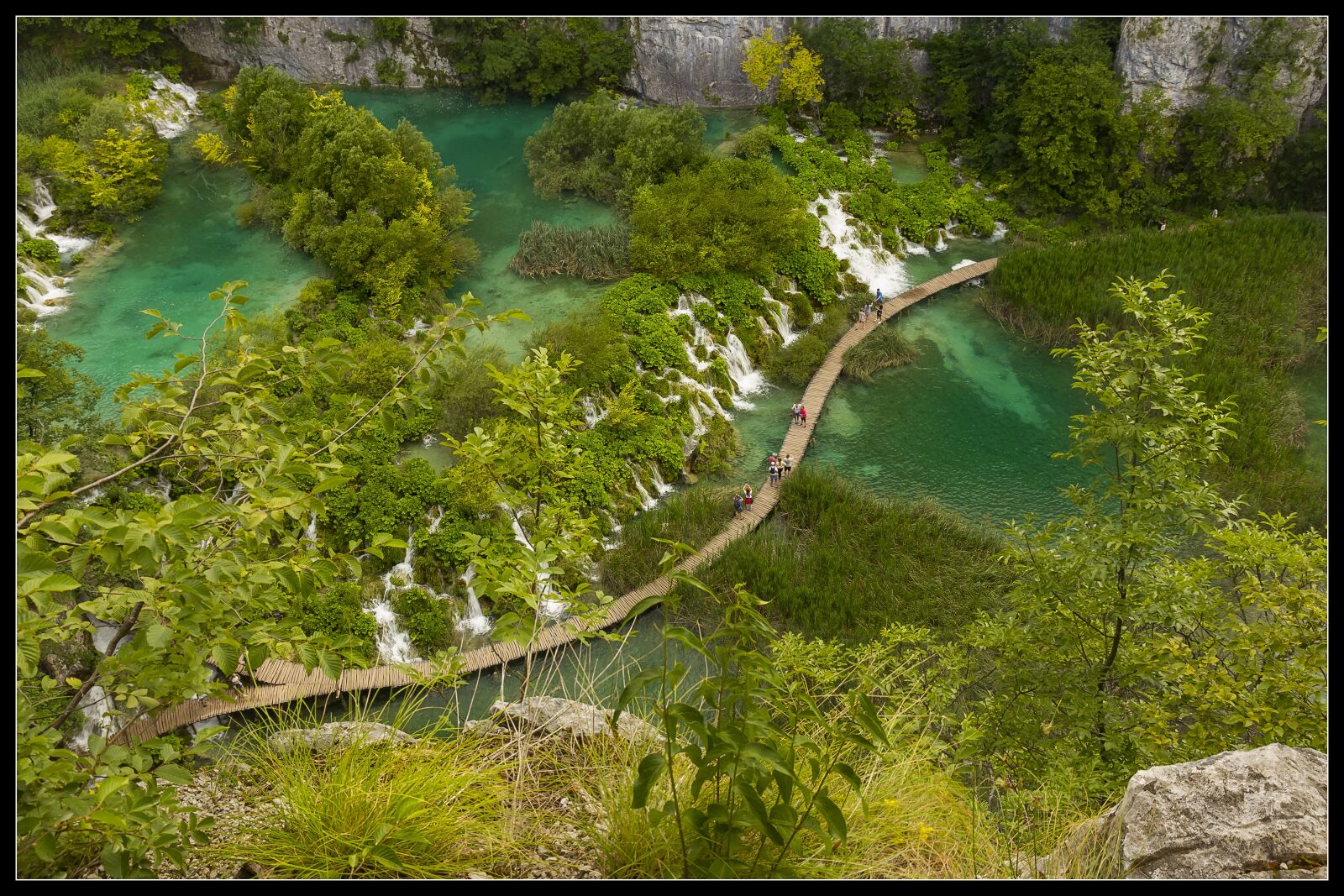 Canon EOS 7D + Canon EF-S 15-85mm F3.5-5.6 IS USM sample photo. Croatia, plitvickie lakes, the photography