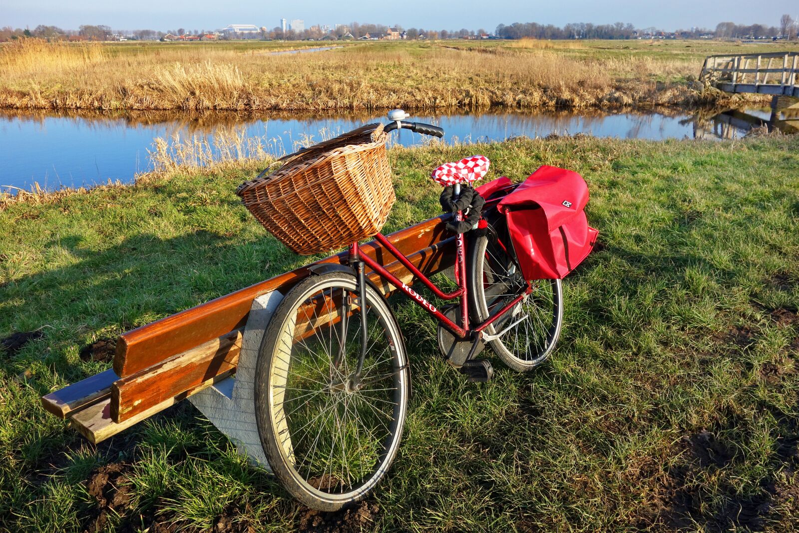 Sony Cyber-shot DSC-RX100 sample photo. Bicycle, vehicle, transportation photography