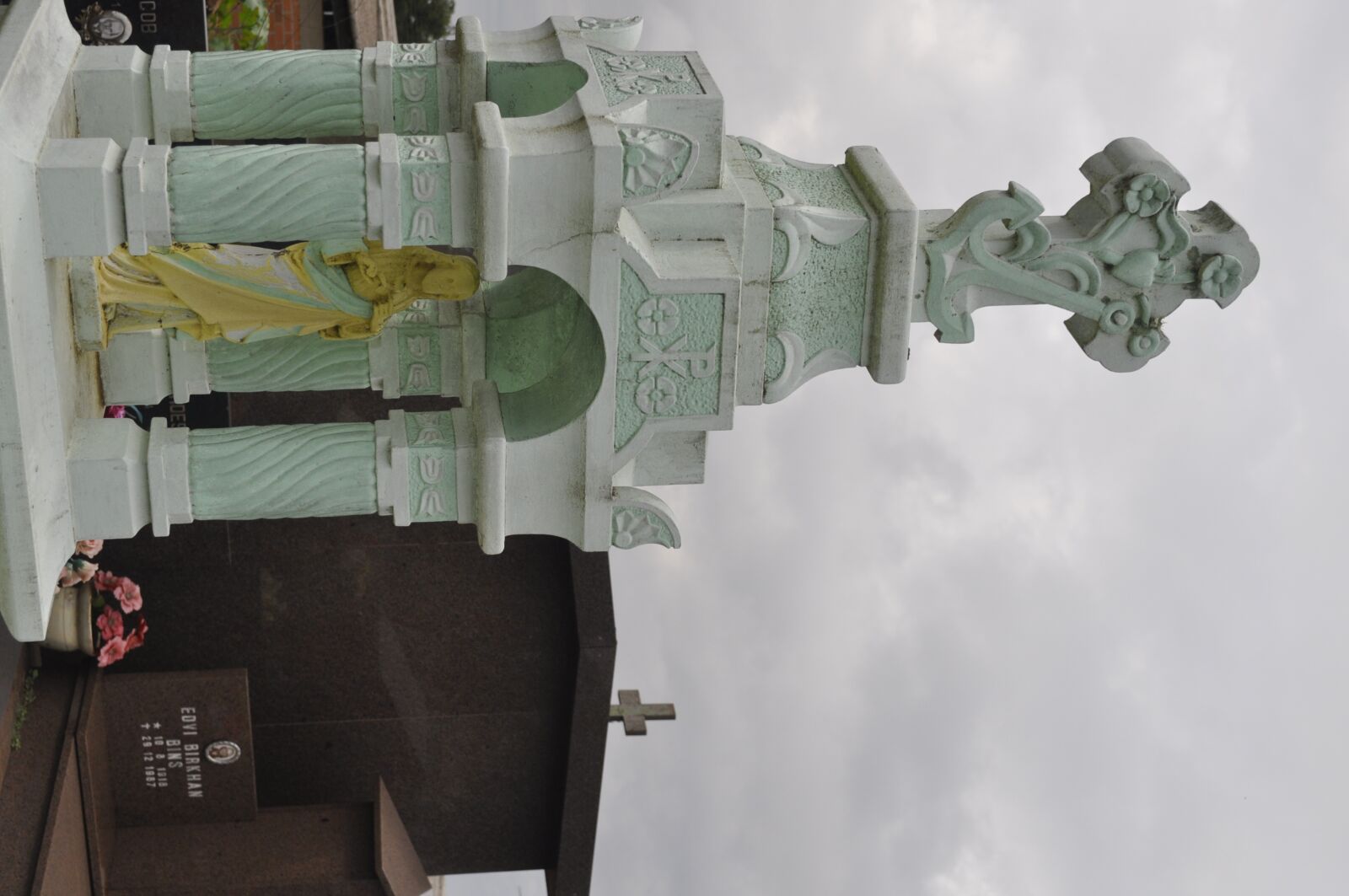Nikon D5000 sample photo. Cemetery, tomb, sculpture photography