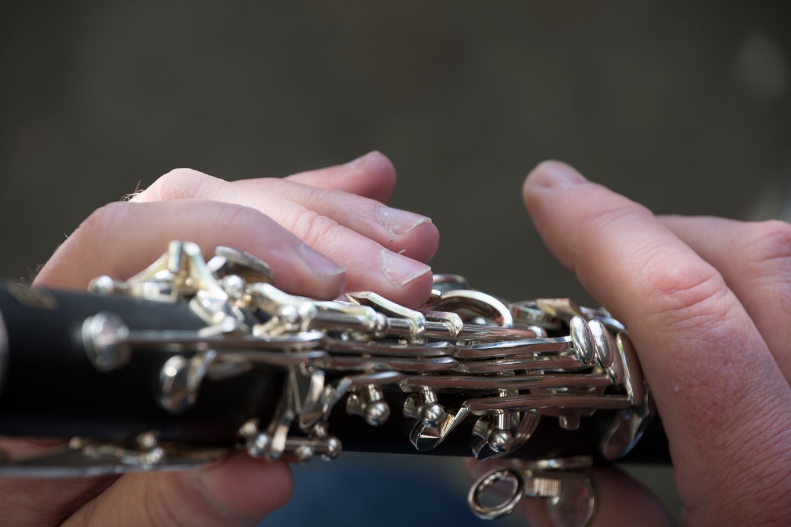 Nikon D7500 sample photo. Hand, string, key photography