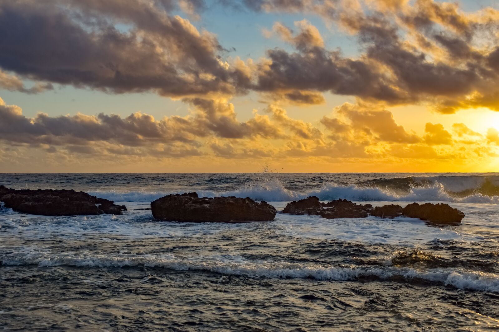 Nikon D3300 sample photo. Rocky coast, sea, waves photography