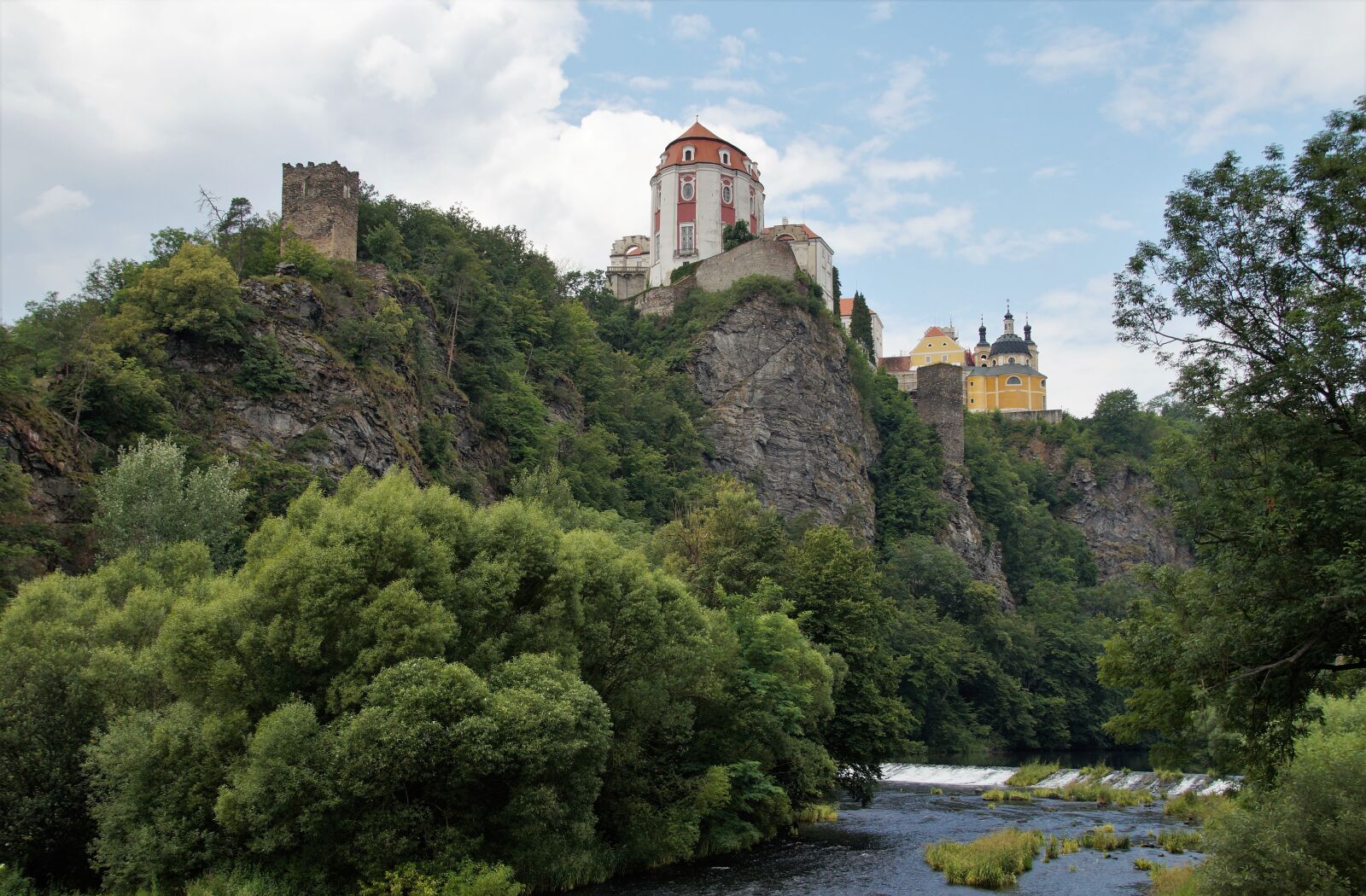Sony SLT-A58 sample photo. Castle, vranov nad dyj photography