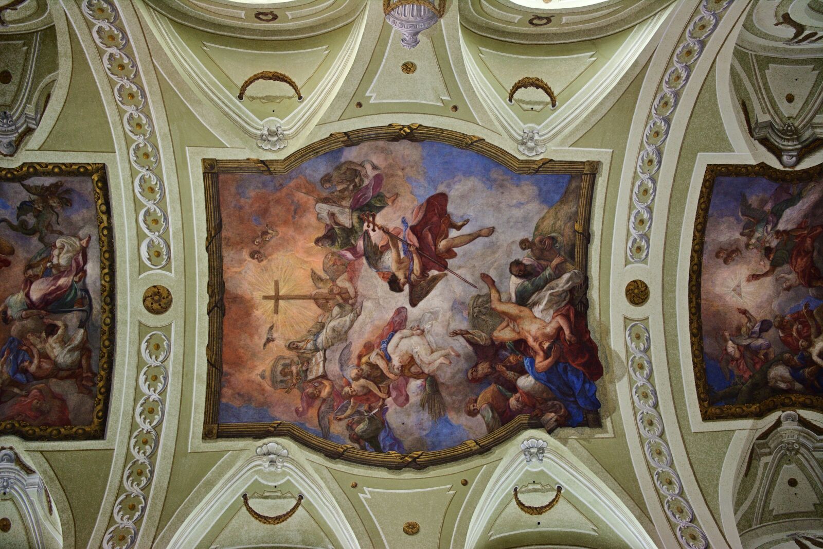 Nikon D5200 sample photo. Church, blanket, interior photography