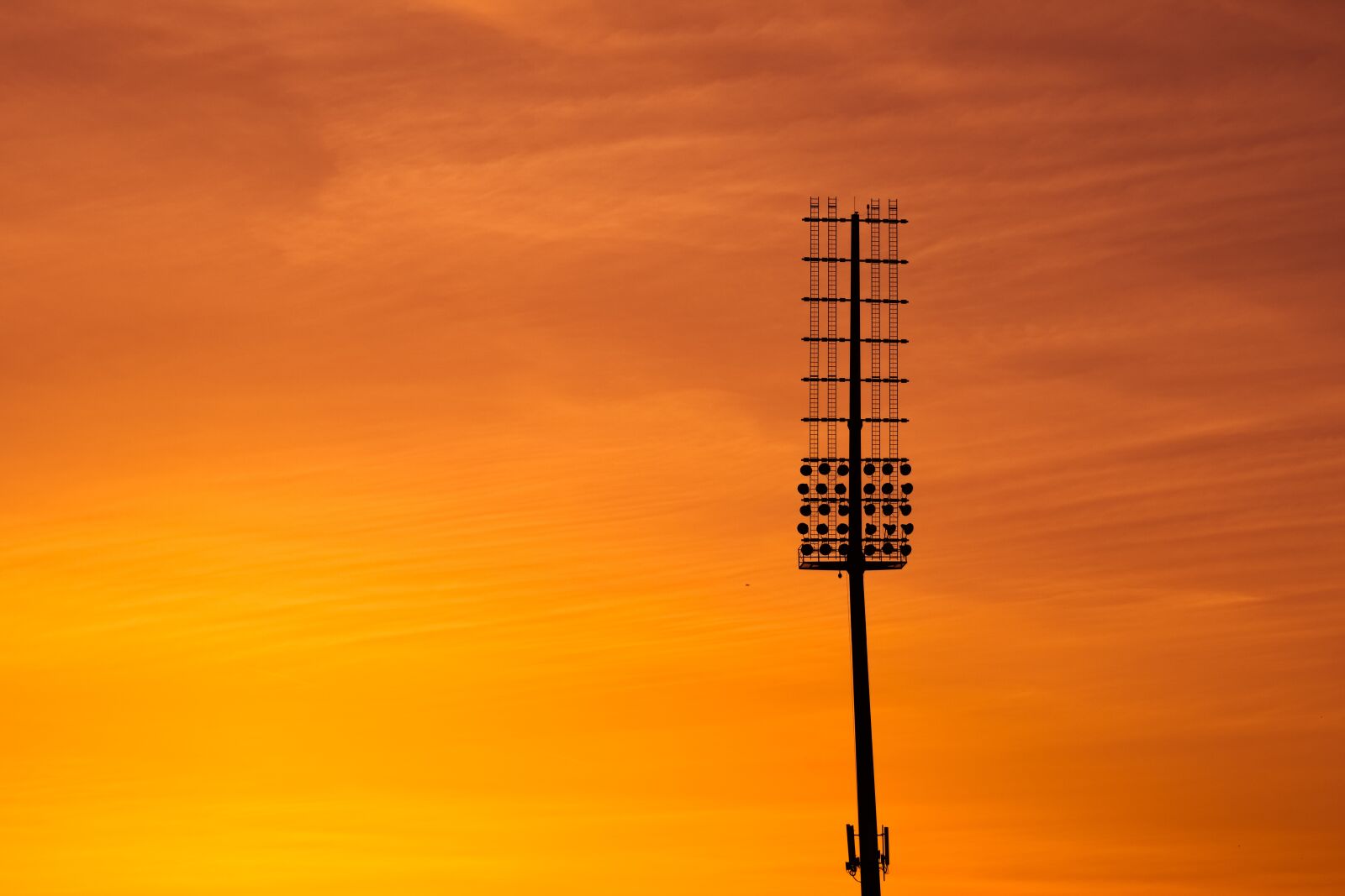 Nikon D3300 sample photo. Sunset, light, lighting system photography