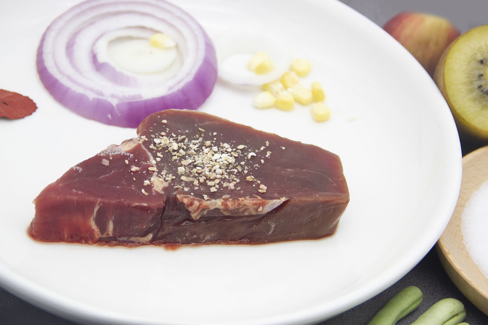 Canon EOS 7D sample photo. Beef, steak, raw meat photography