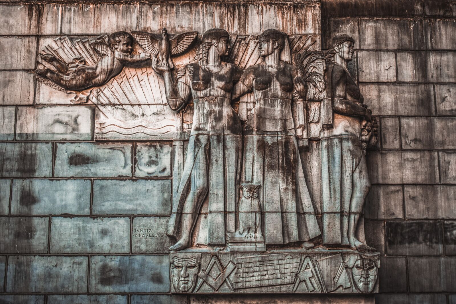 Nikon D3300 sample photo. Wall, sculpture, monument photography