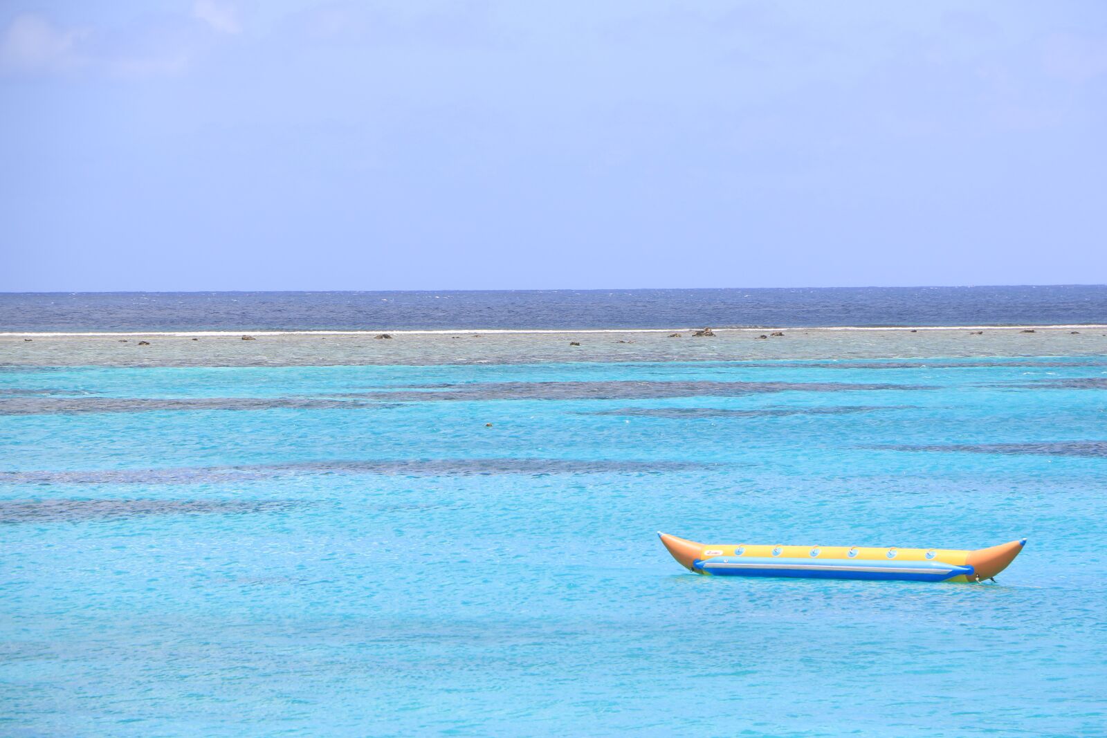 Canon EOS 70D sample photo. The sea, blue sky photography