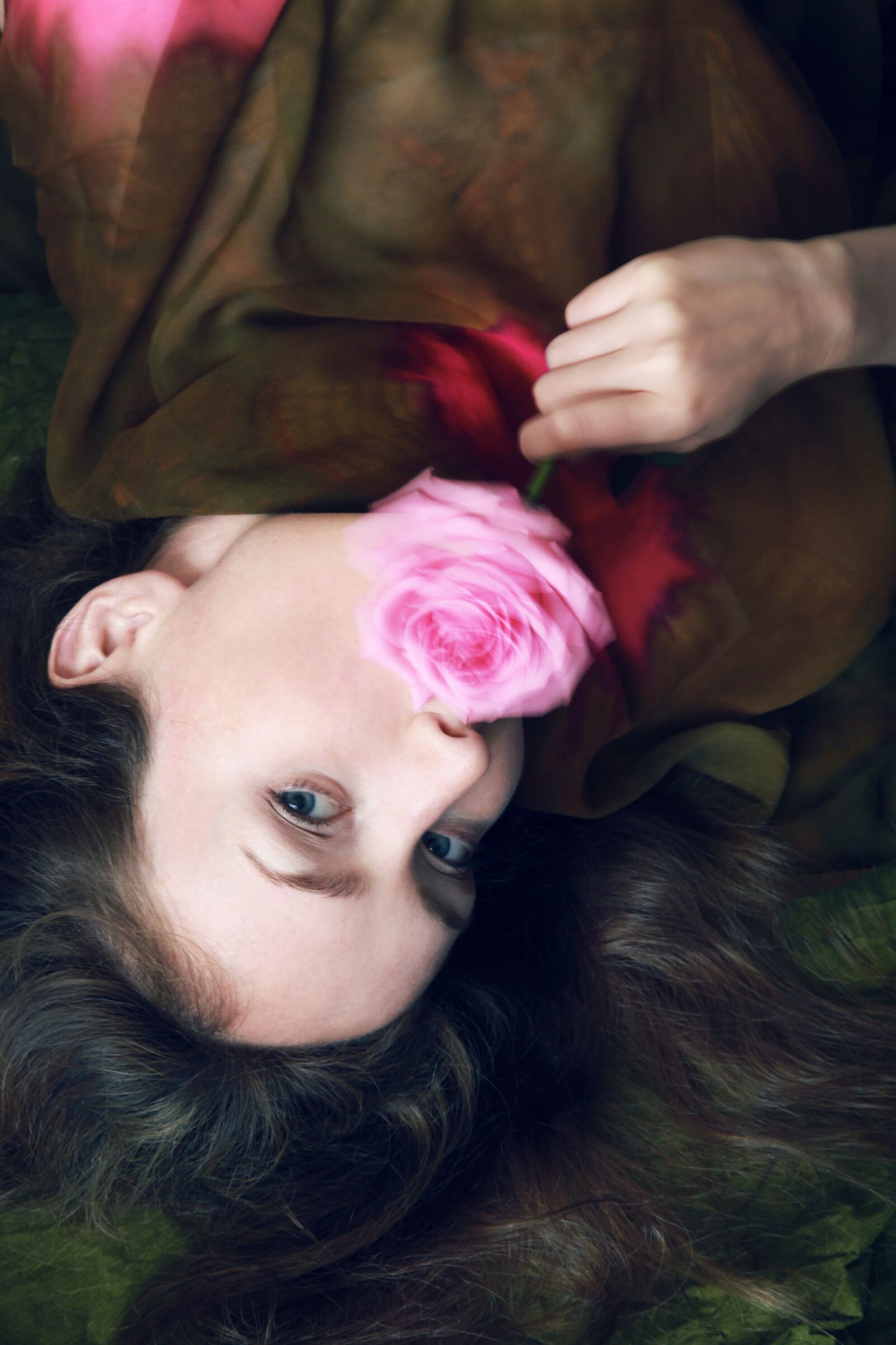Canon EOS 5D Mark II sample photo. Woman, with, pink photography
