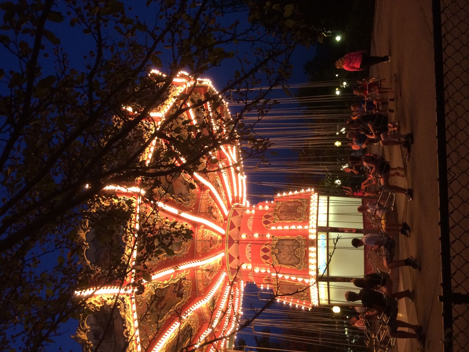Apple iPhone 5s sample photo. Amusement, park, fun, travel photography