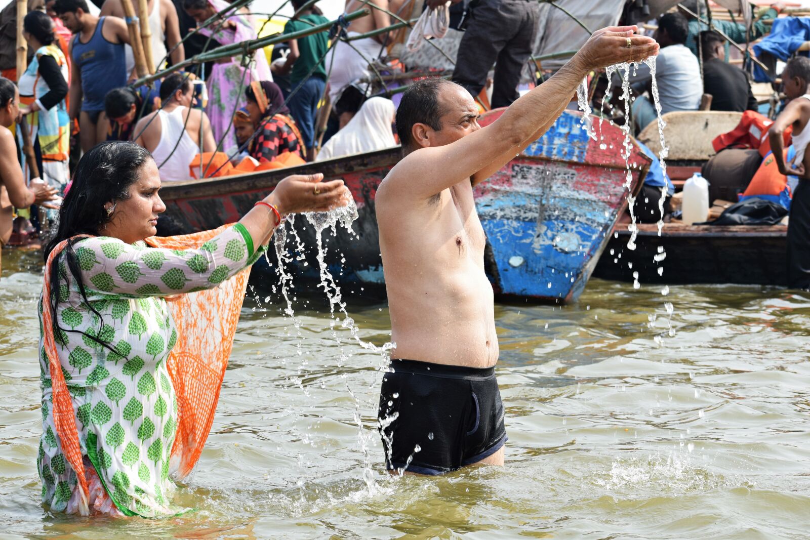 Nikon D3300 sample photo. Holy dip, sacred, river photography