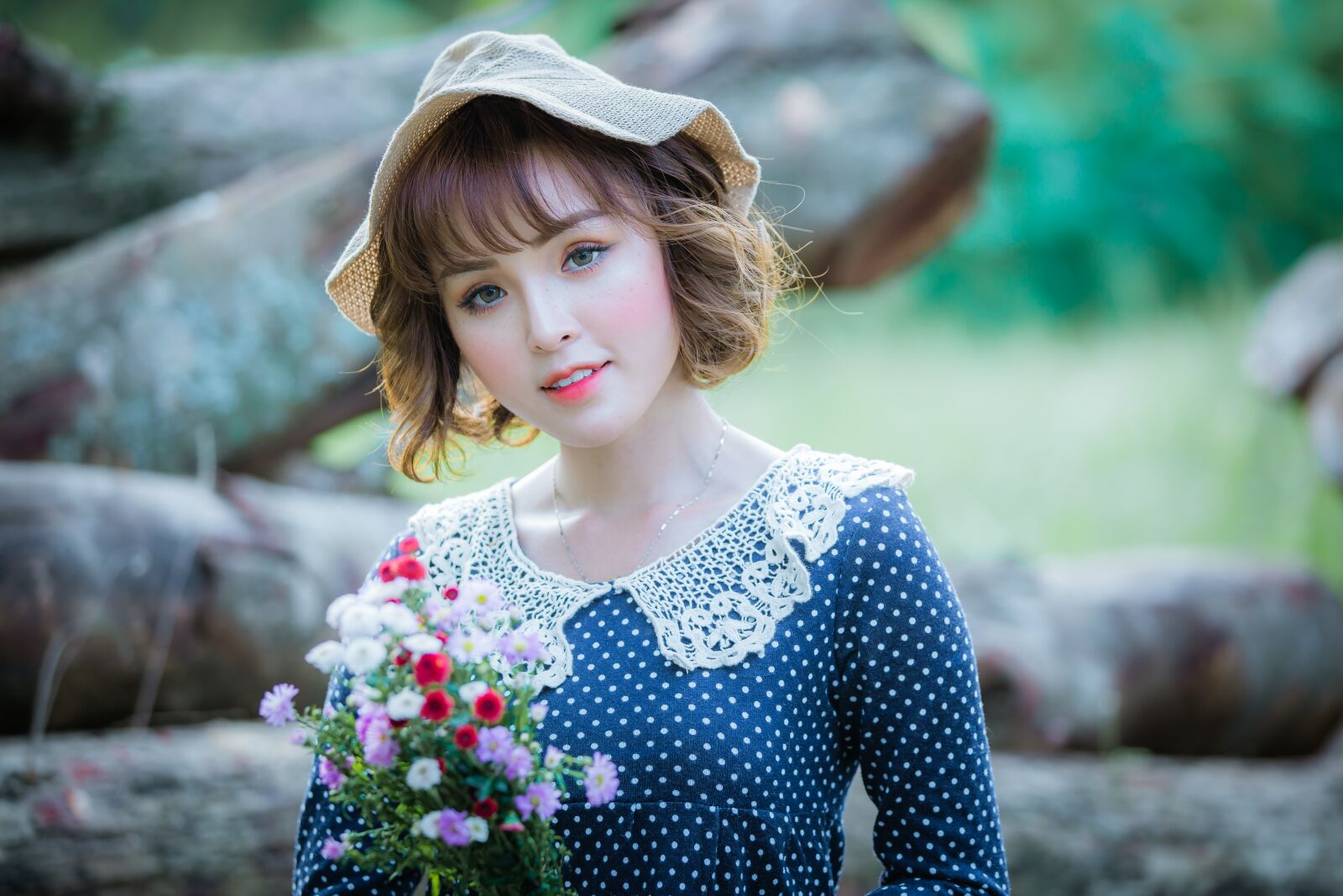 Canon EF 70-200mm F2.8L IS II USM sample photo. Girl, woman, people photography