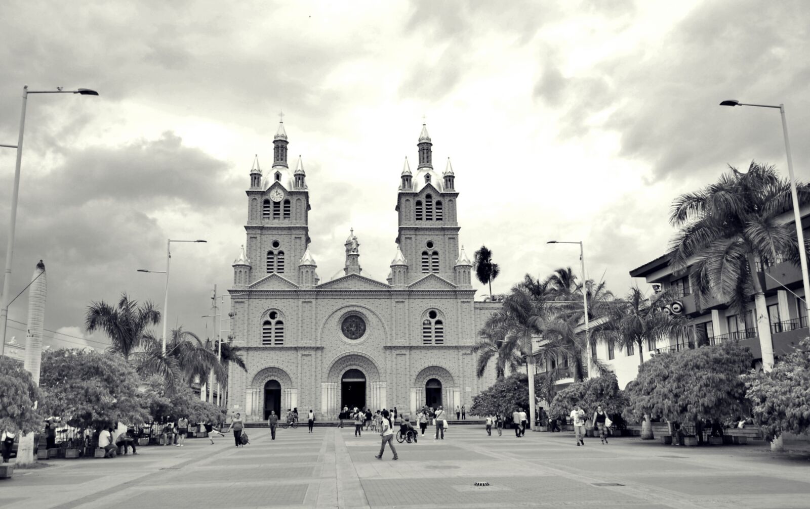 Nikon D5100 sample photo. Church, castle, architecture photography