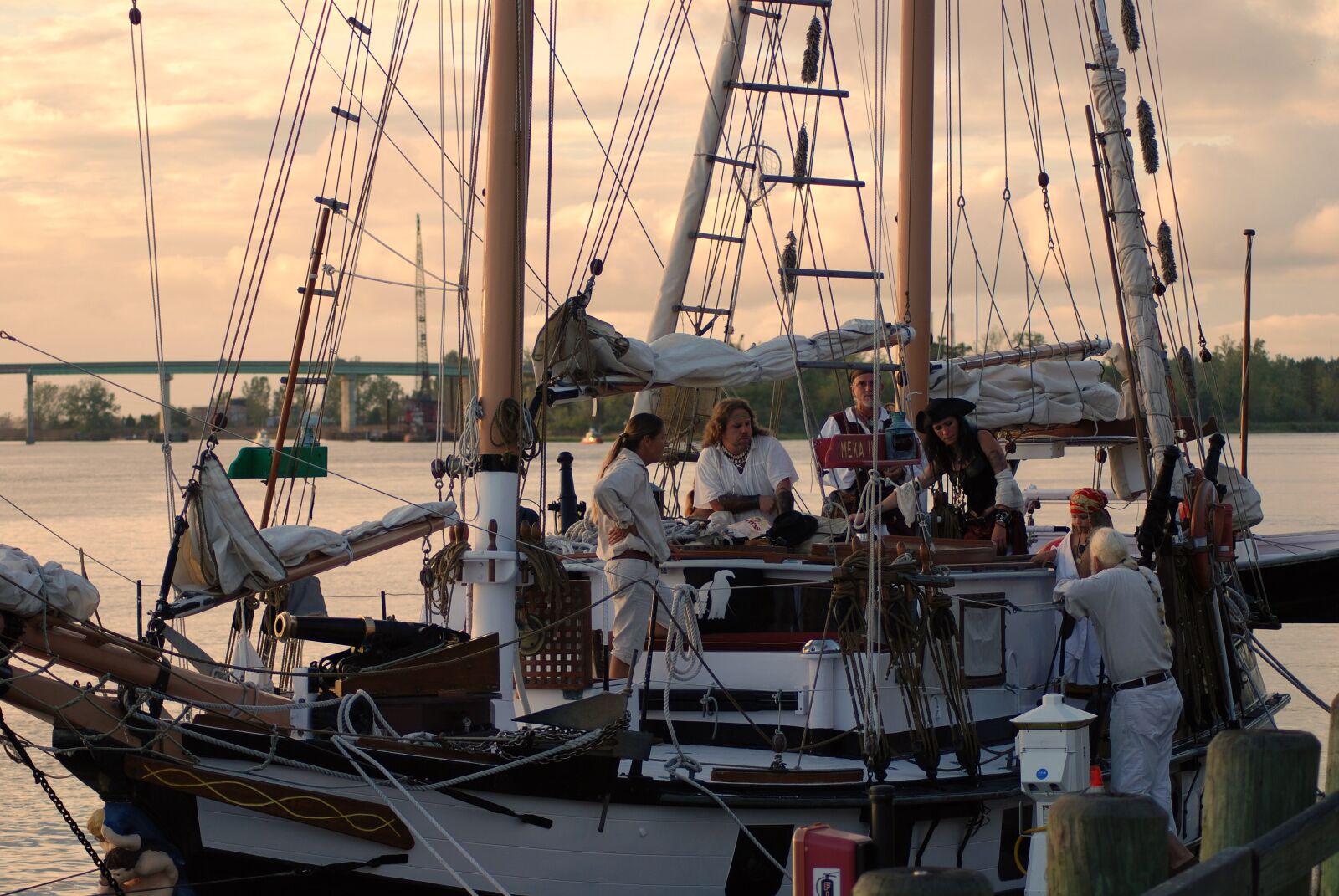 Nikon D80 sample photo. Pirate ship, sailing ship photography