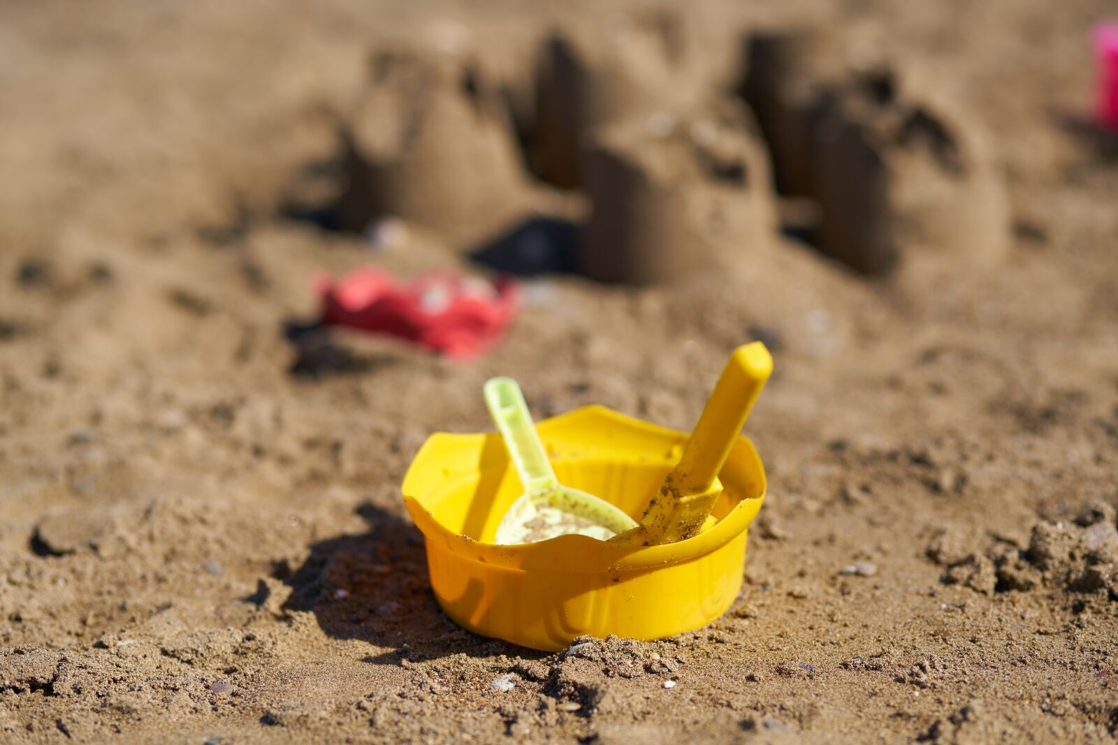Sigma 85mm F1.4 DG HSM Art sample photo. Holiday, child, beach photography