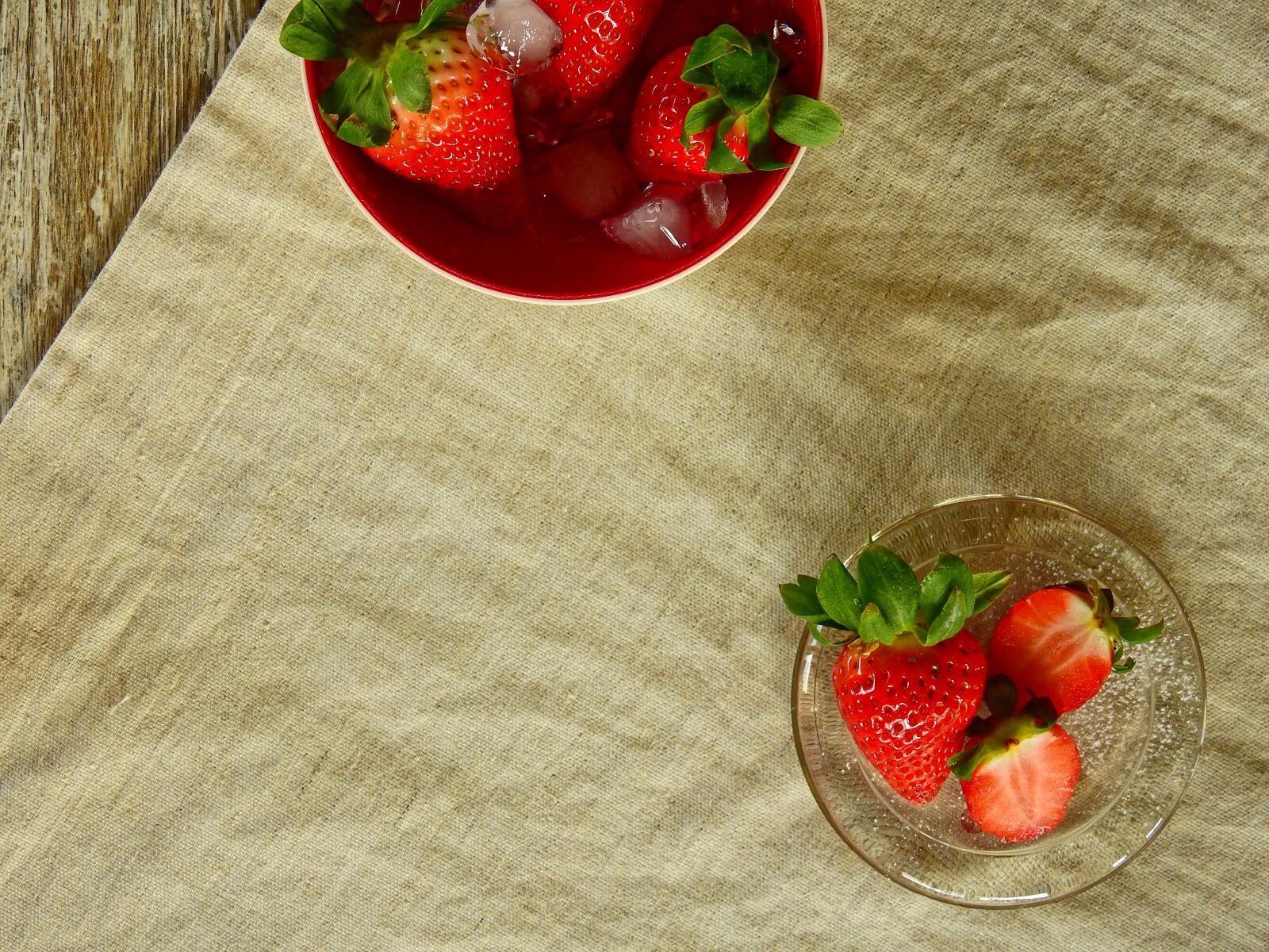 Nikon Coolpix P900 sample photo. Strawberries, berries, fruits photography