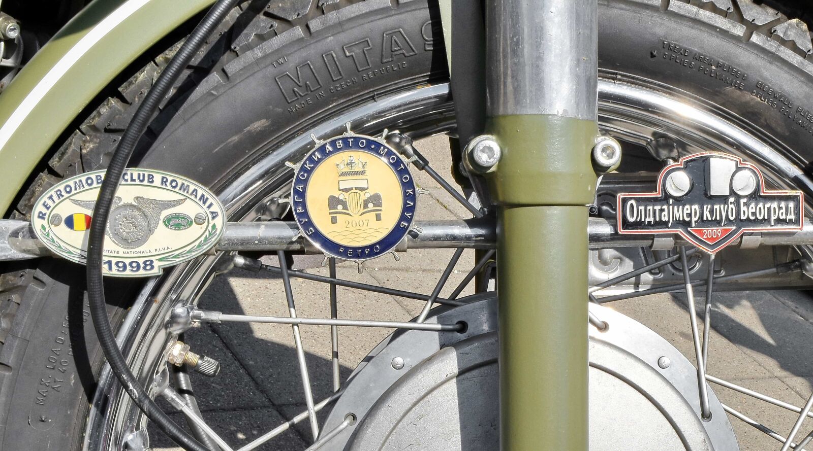 Nikon D5500 sample photo. Wheel, device, chrome, vehicle photography