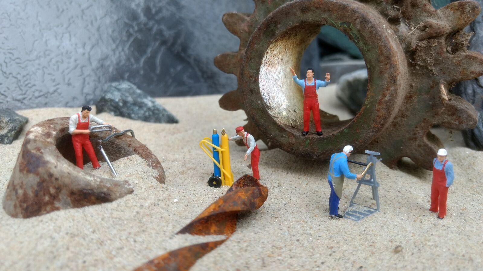 Motorola Moto G (4) sample photo. Workshop, repair, miniature figures photography