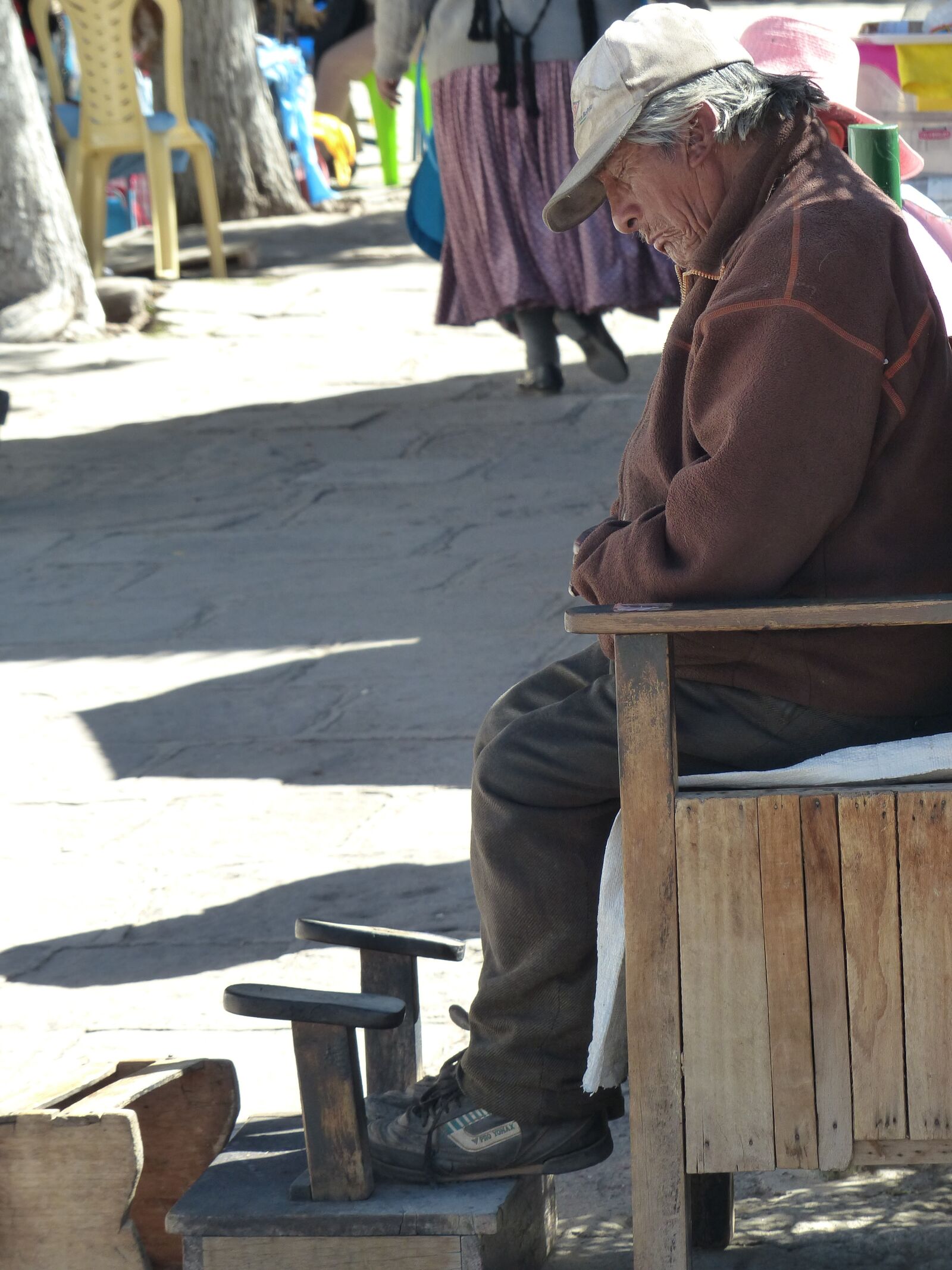 Panasonic Lumix DMC-FZ200 sample photo. Men, portrait, old photography