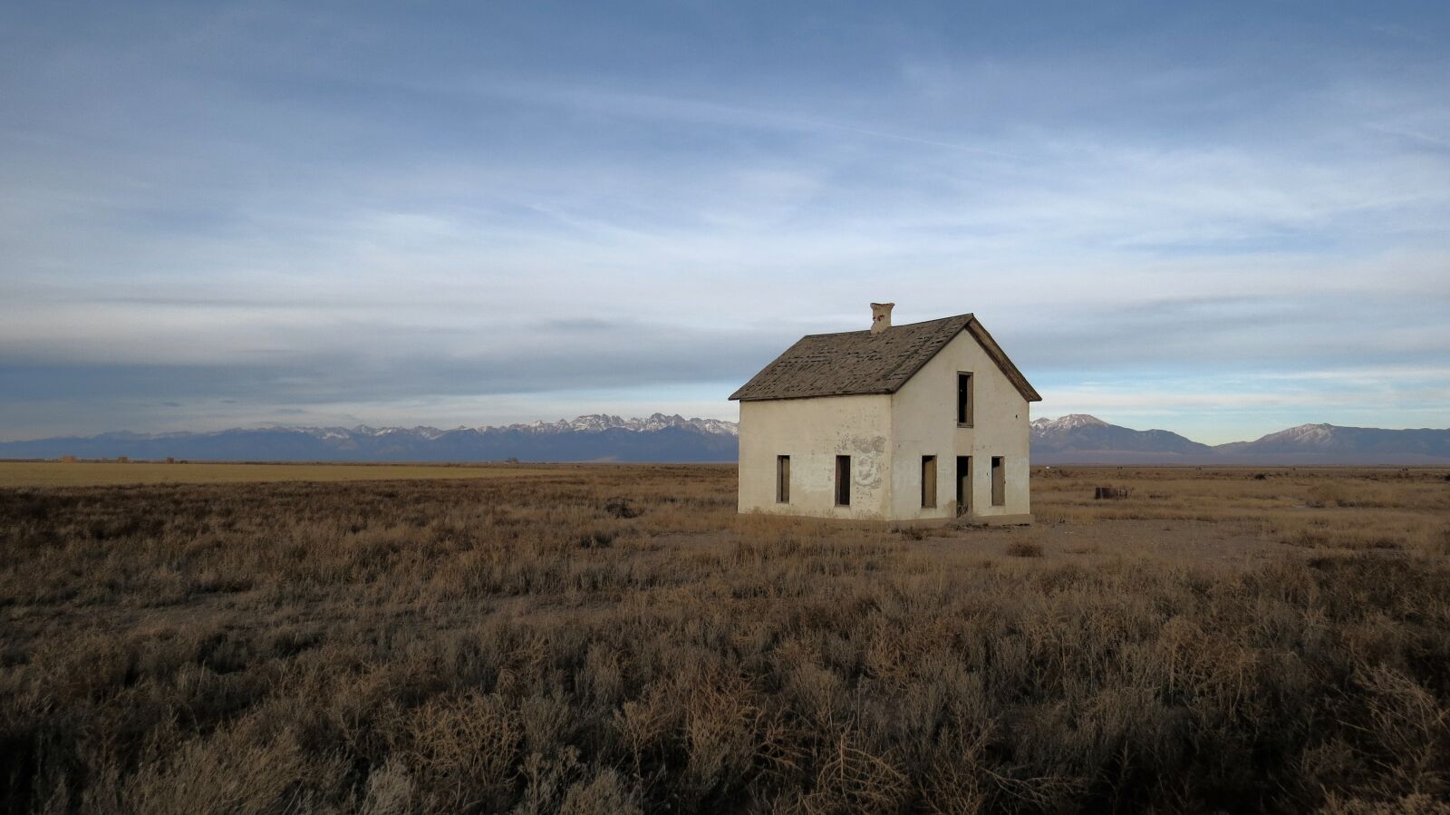 Canon PowerShot SX50 HS sample photo. Abandoned, house, desert photography