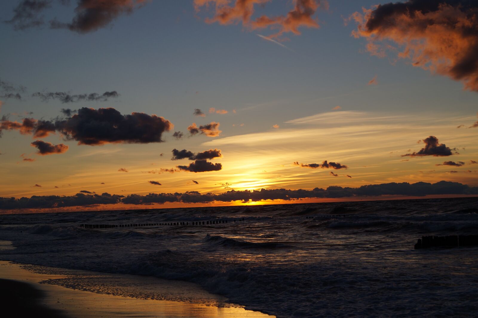Sony DT 18-55mm F3.5-5.6 SAM II sample photo. Nature, evening, holidays photography