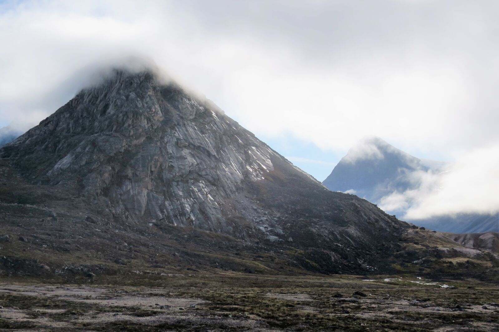Canon PowerShot S120 sample photo. Mountain, fog, baffin island photography