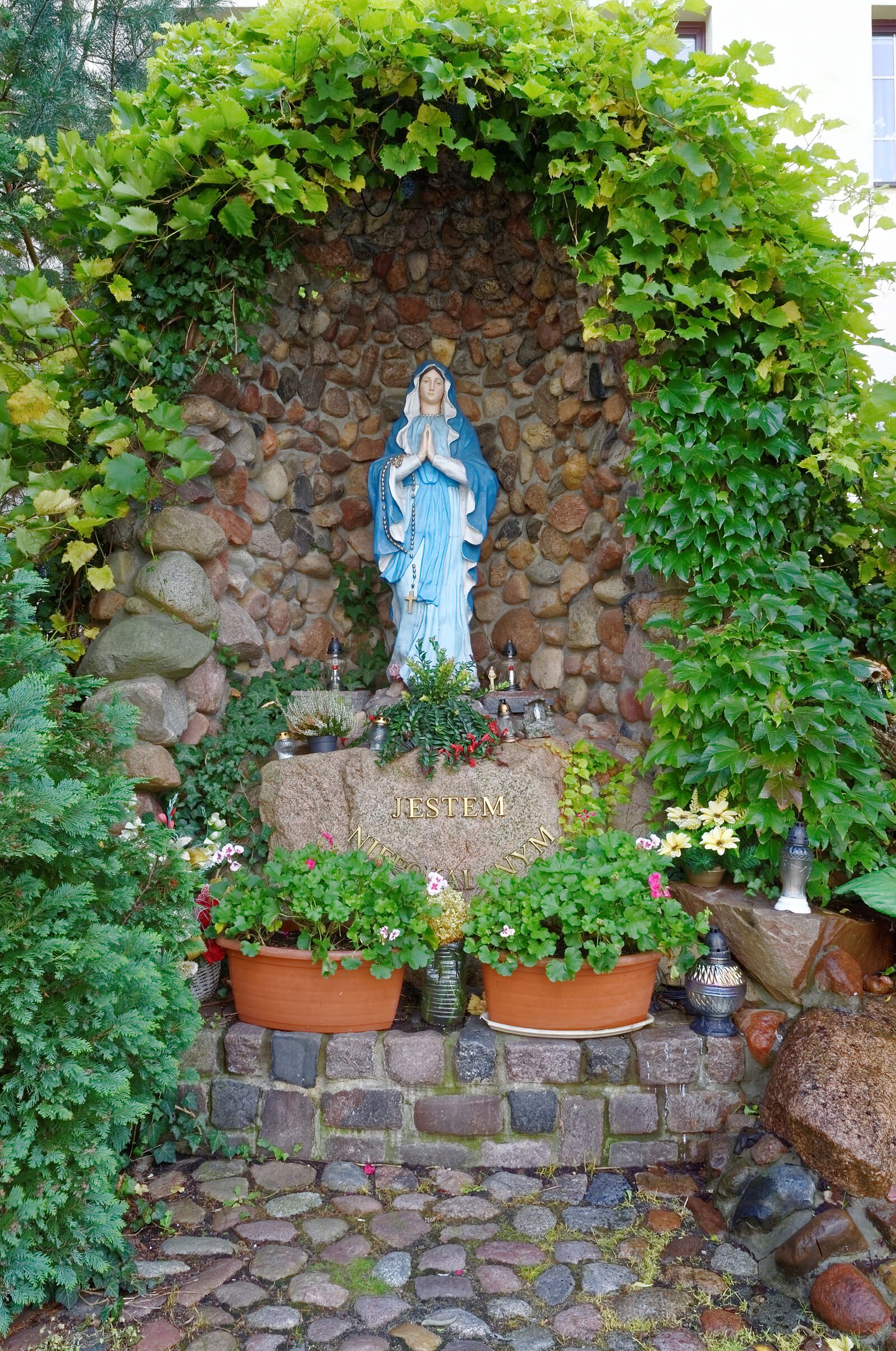 Nikon D5100 sample photo. Sculpture, the mystic, statue photography